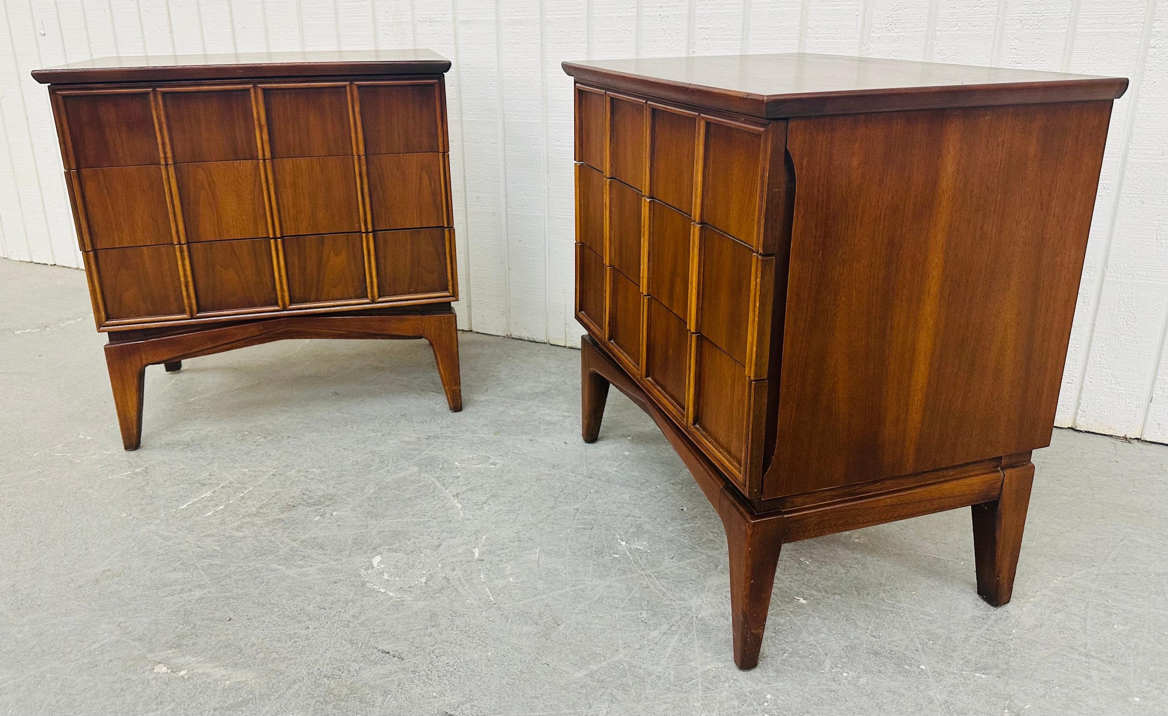 American Mid-Century Modern Kent Coffey Parkway Walnut Nightstands - Set of 2