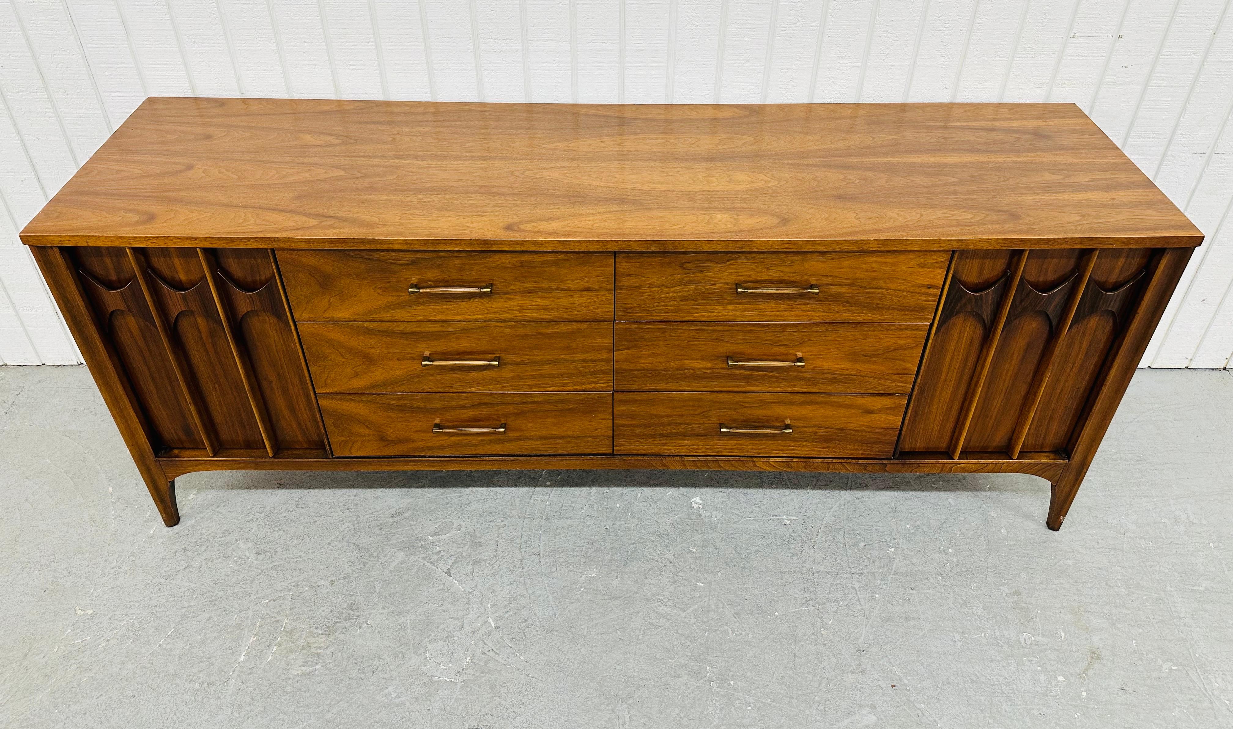 20th Century Mid-Century Modern Kent Coffey Perspecta 12-Drawer Walnut Dresser