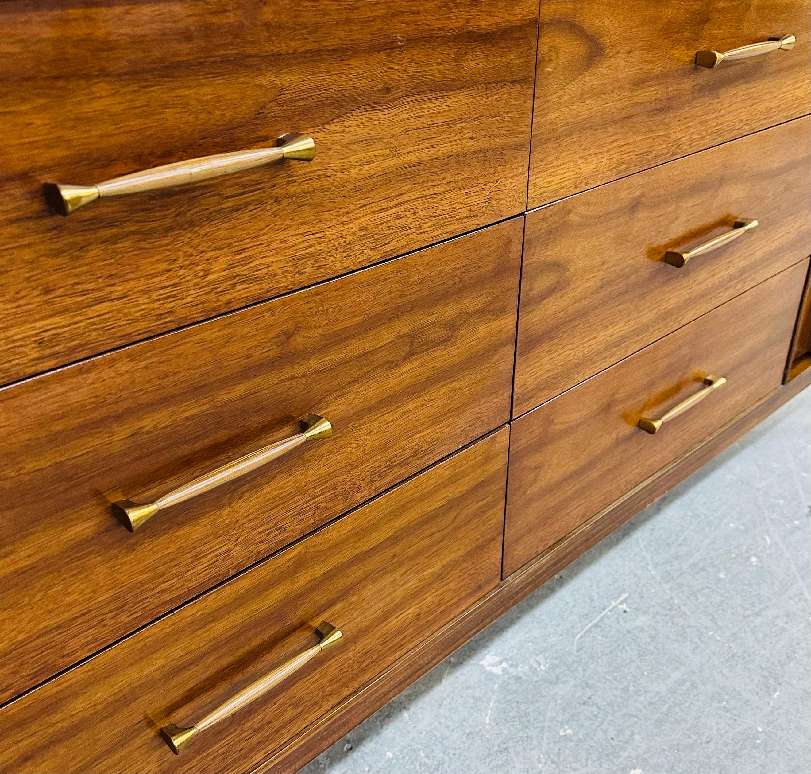 Mid-Century Modern Kent Coffey Perspecta Walnut 12-Drawer Dresser 5