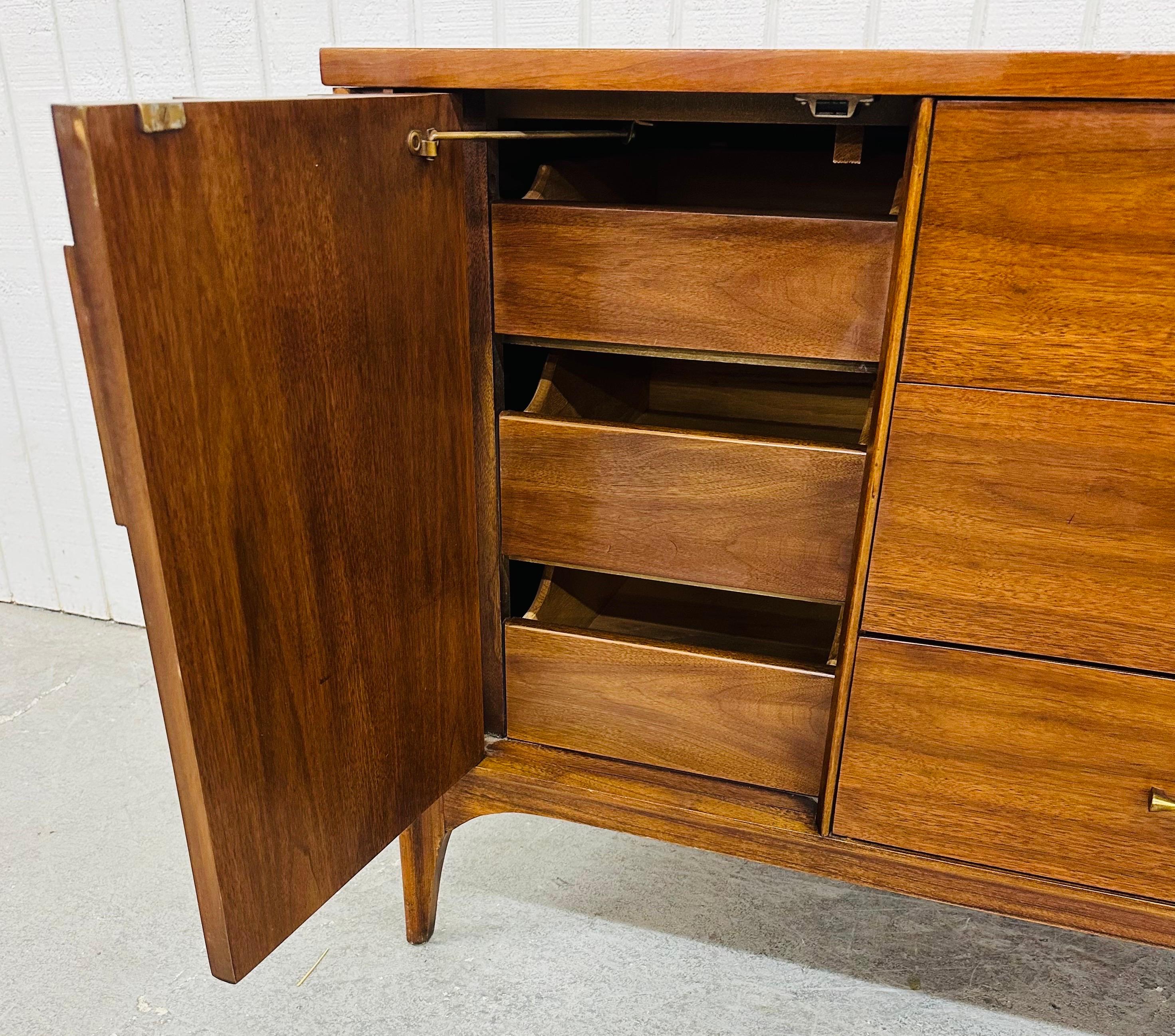 Wood Mid-Century Modern Kent Coffey Perspecta Walnut 12-Drawer Dresser