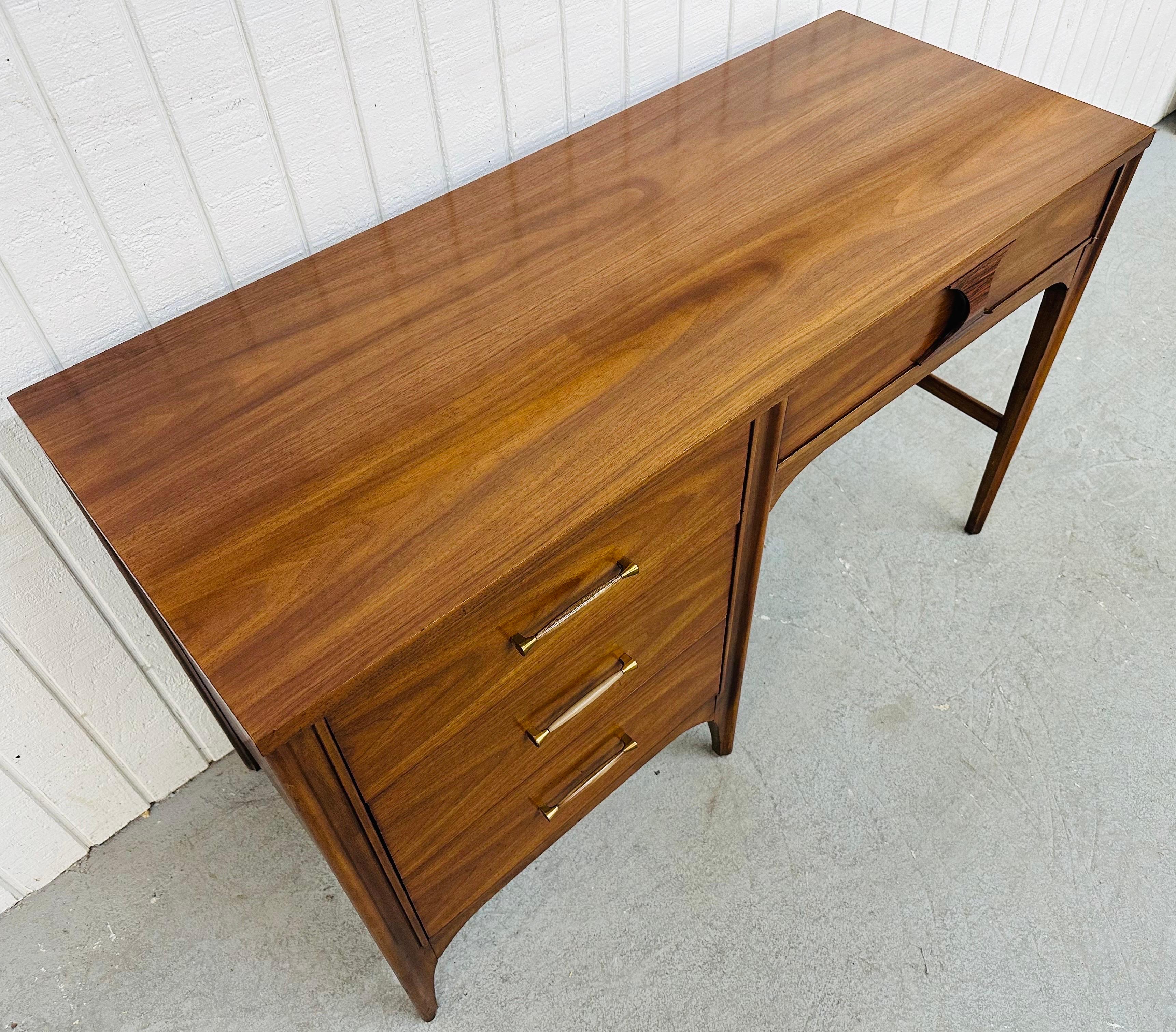American Mid-Century Modern Kent Coffey Perspecta Walnut Desk