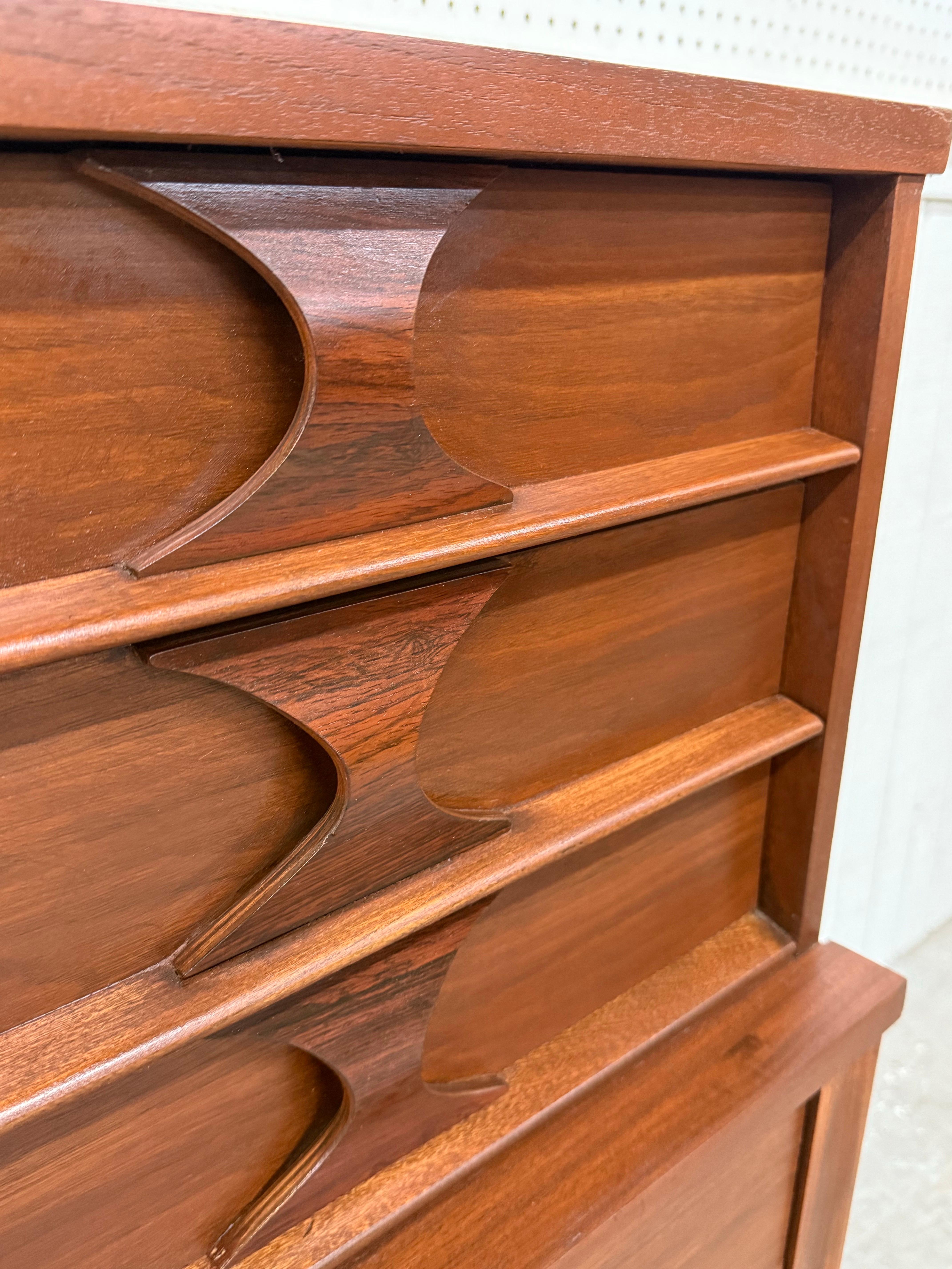 Mid-Century Modern Kent Coffey Perspecta Walnut High Chest For Sale 4