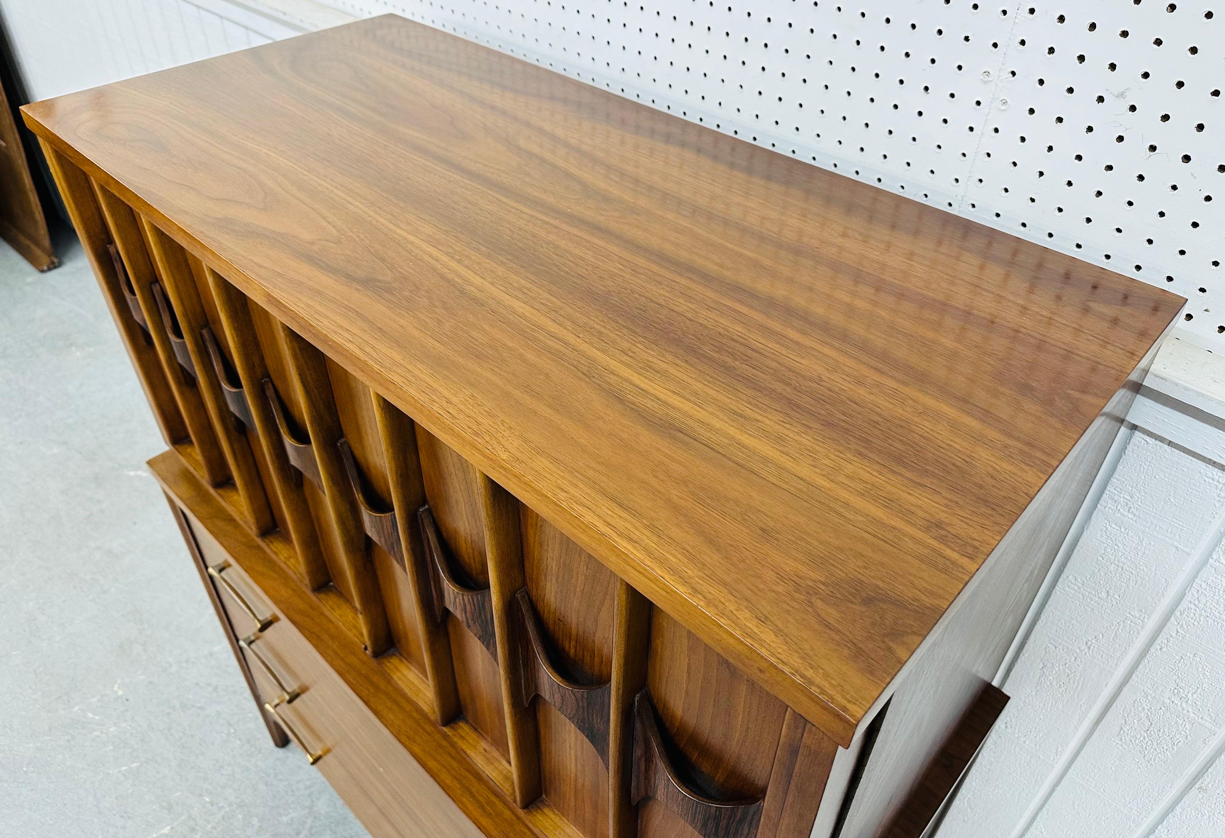 Mid-Century Modern Kent Coffey Perspecta Walnut High Chest In Good Condition In Clarksboro, NJ