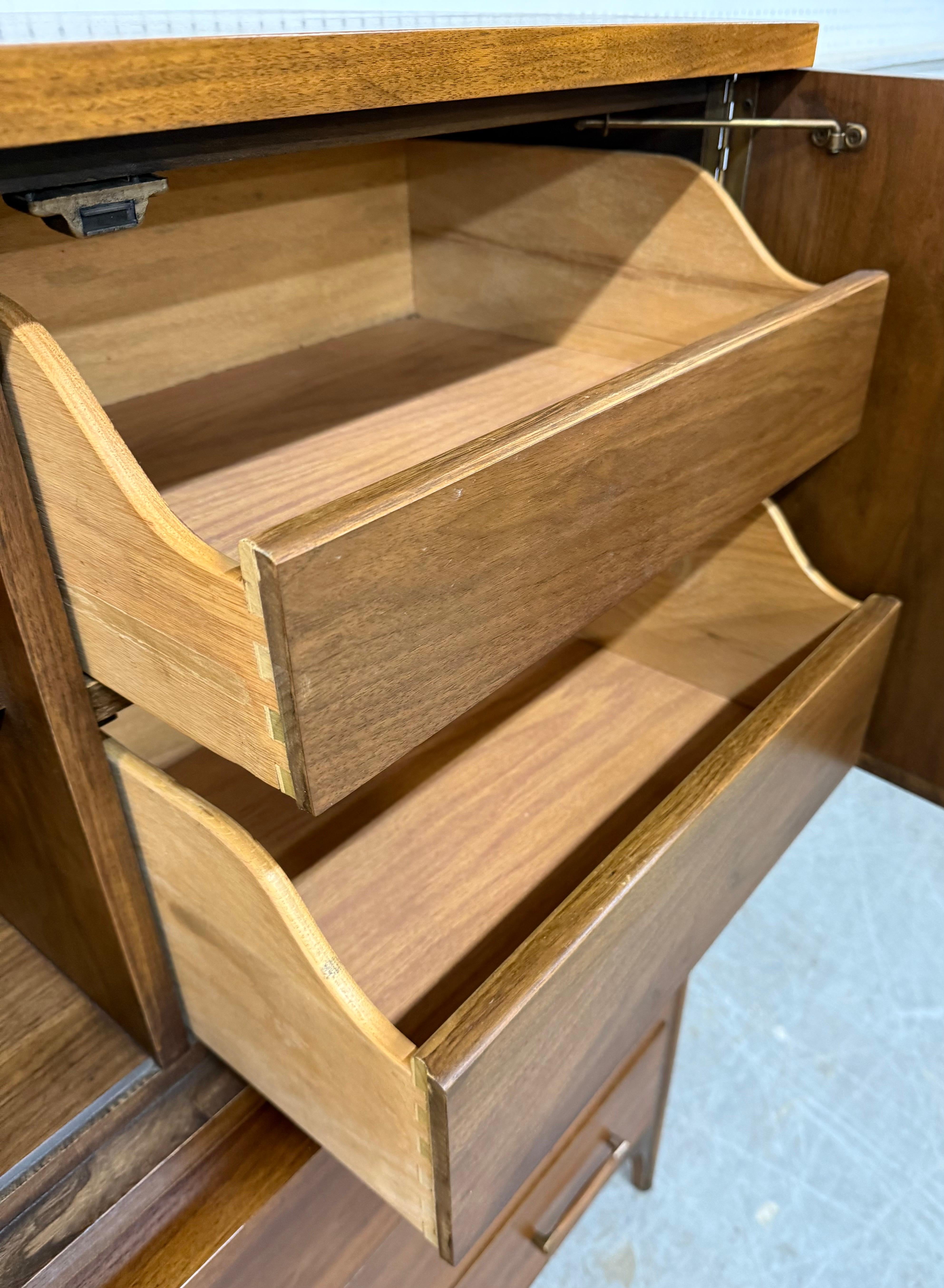 Mid-Century Modern Kent Coffey Perspecta Walnut High Chest For Sale 2