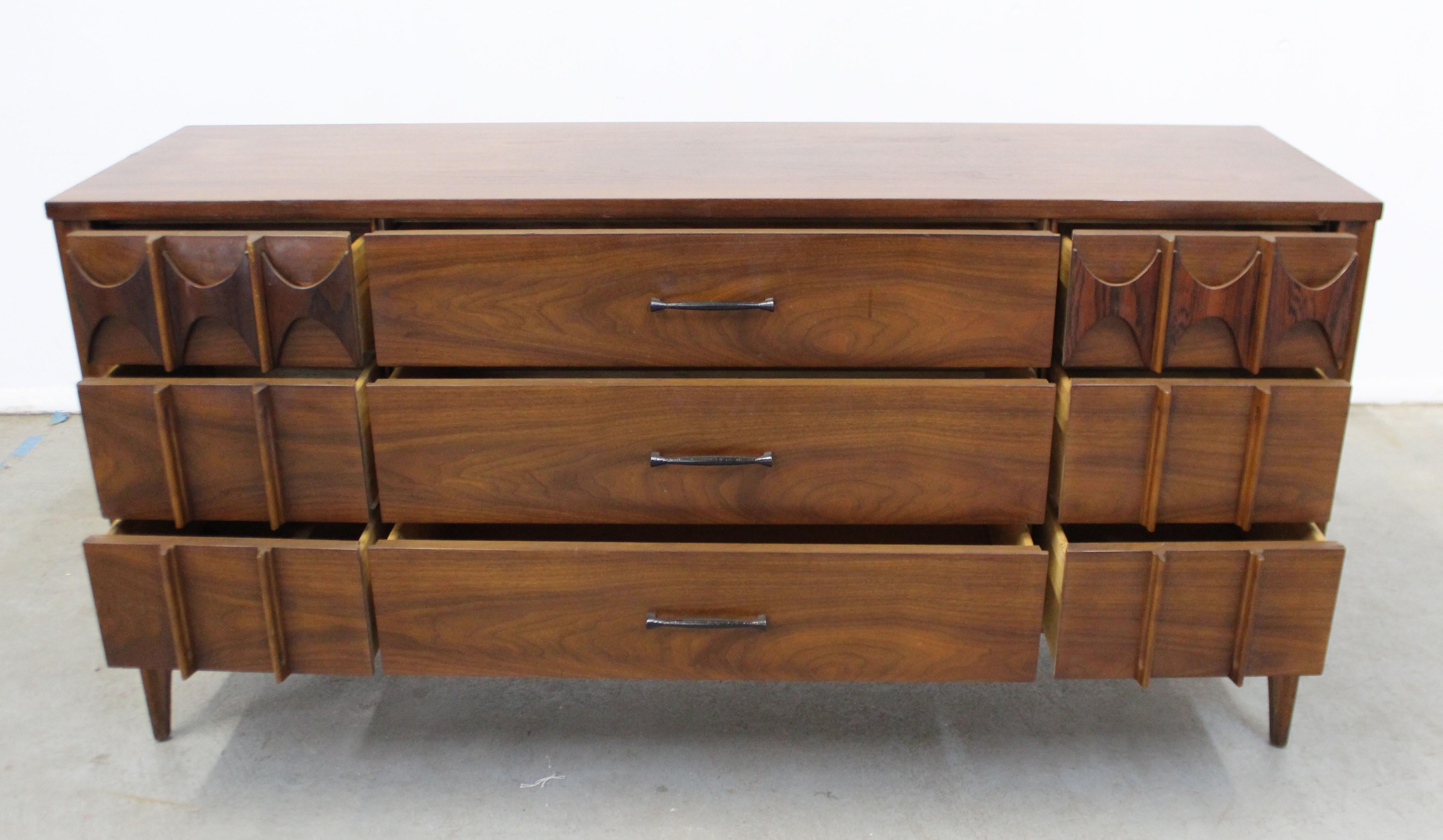 Mid-Century Modern Kent Coffey 'Perspecta' Walnut Rosewood Credenza 3