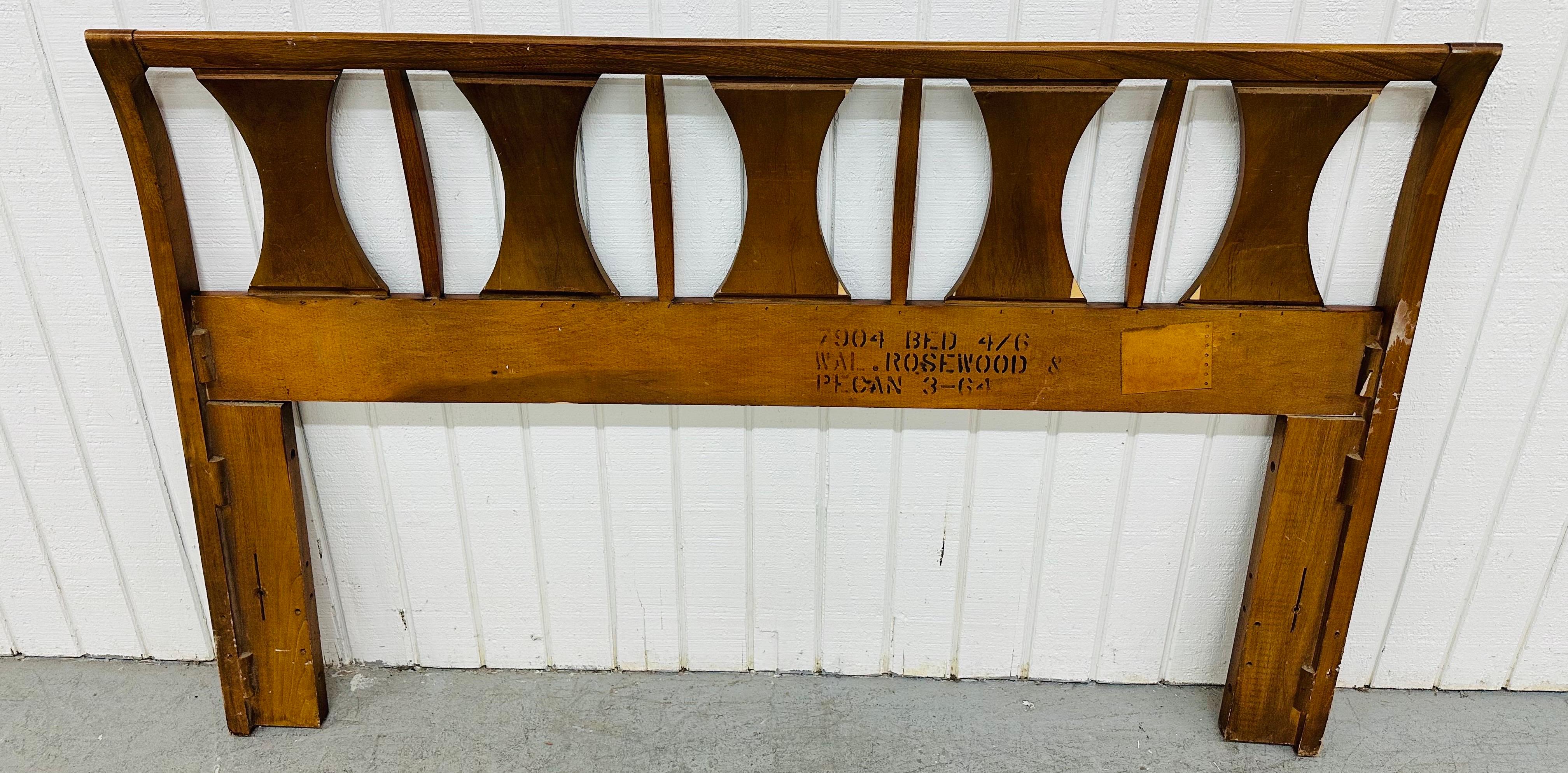 Mid-Century Modern Kent Coffey Perspecta Walnut & Rosewood Full/Queen Headboard In Good Condition In Clarksboro, NJ
