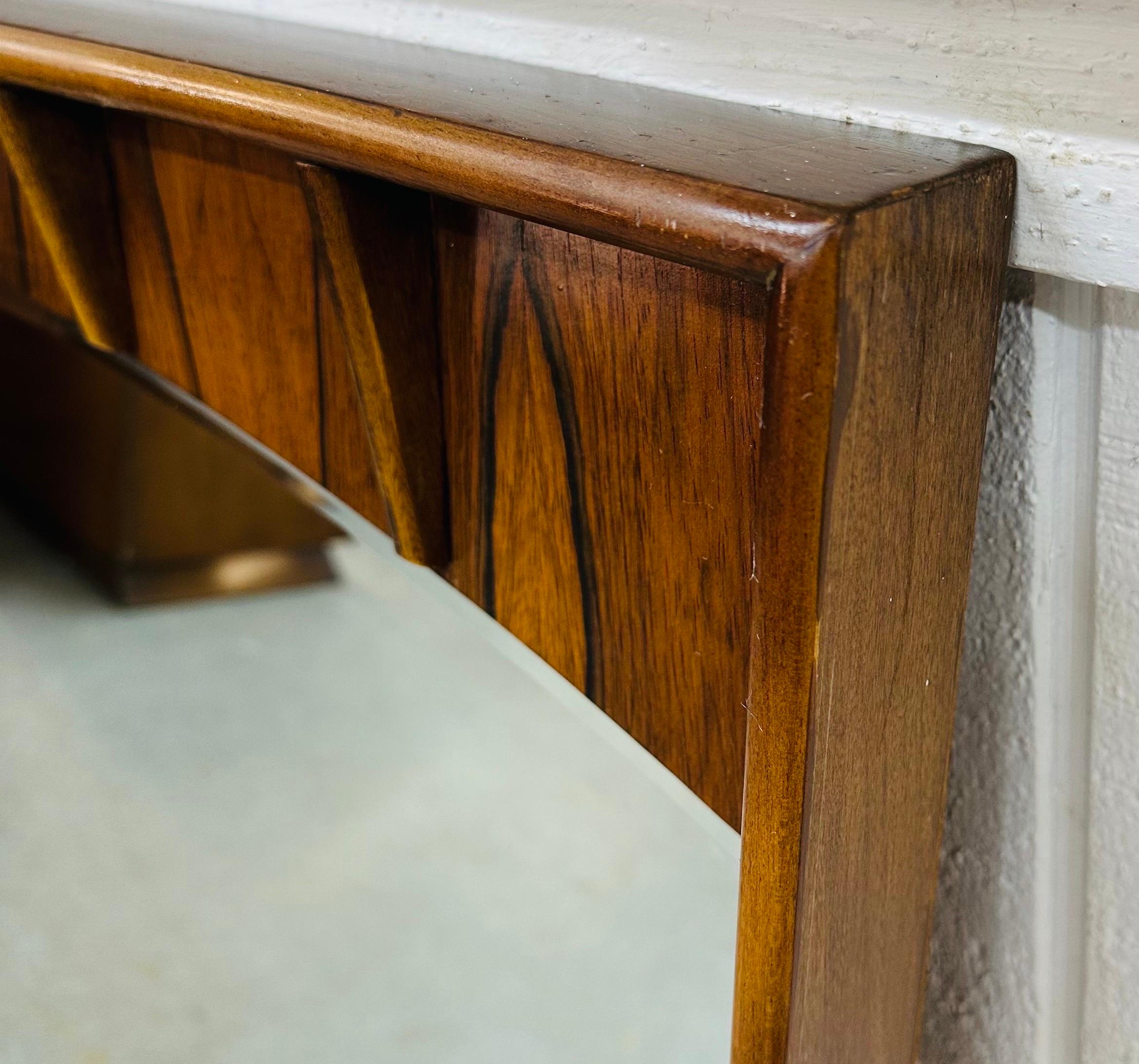 Mid-Century Modern Kent Coffey Perspecta Walnut & Rosewood Mirror In Good Condition In Clarksboro, NJ