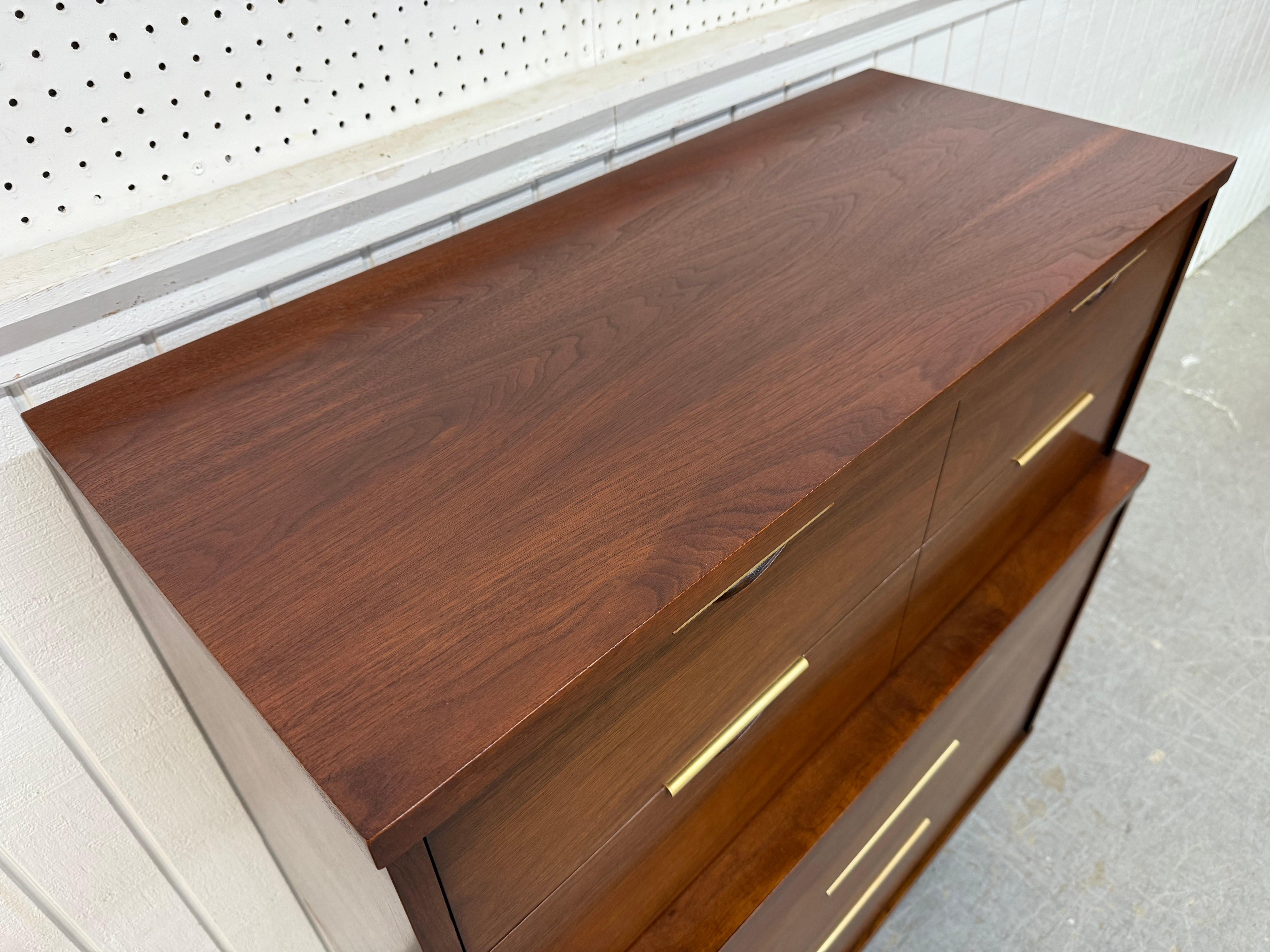 Mid-Century Modern Kent Coffey Tableau Walnut High Chest In Good Condition For Sale In Clarksboro, NJ