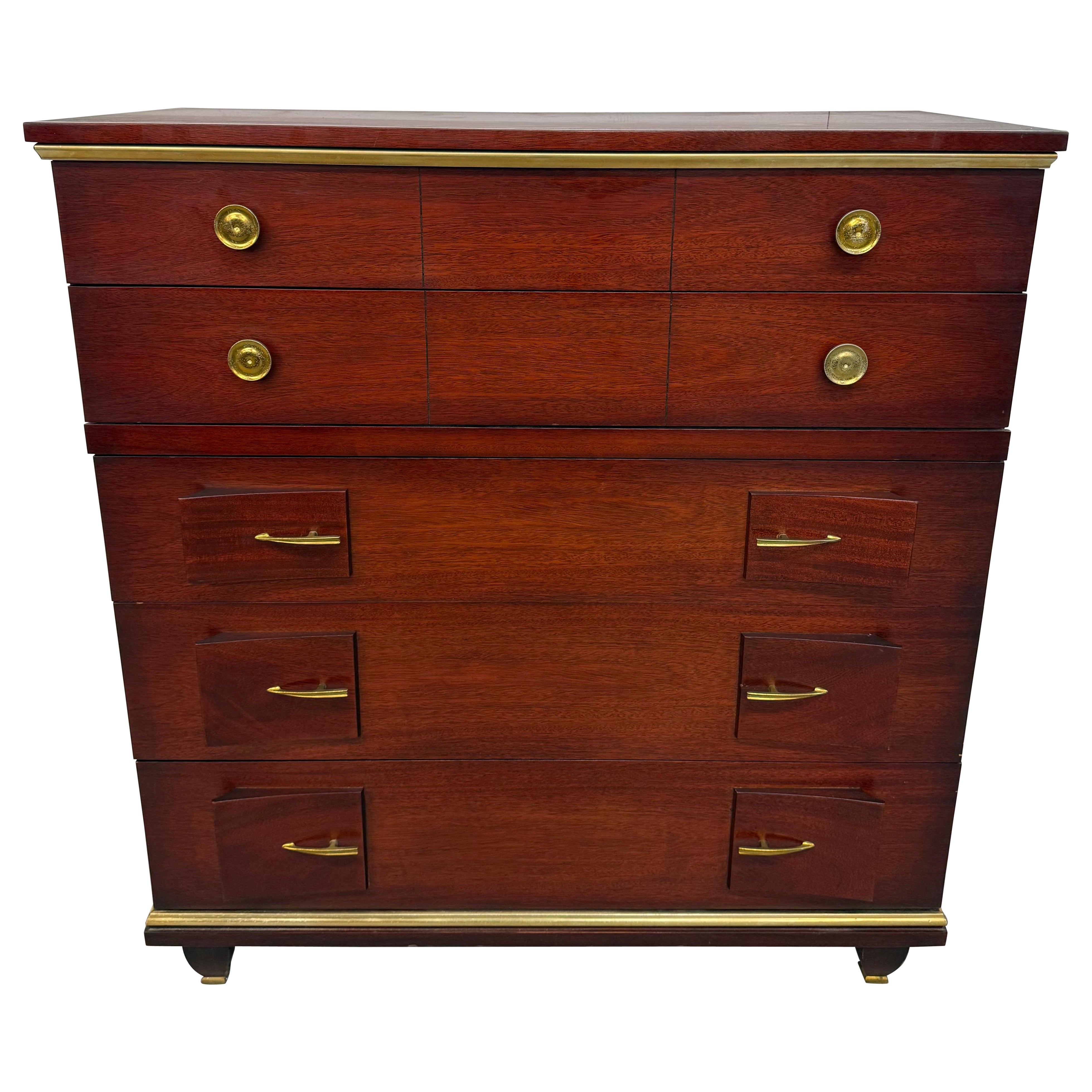 Commode haute The Aberdeen en acajou rouge Kent Coffey, moderne du milieu du siècle dernier en vente