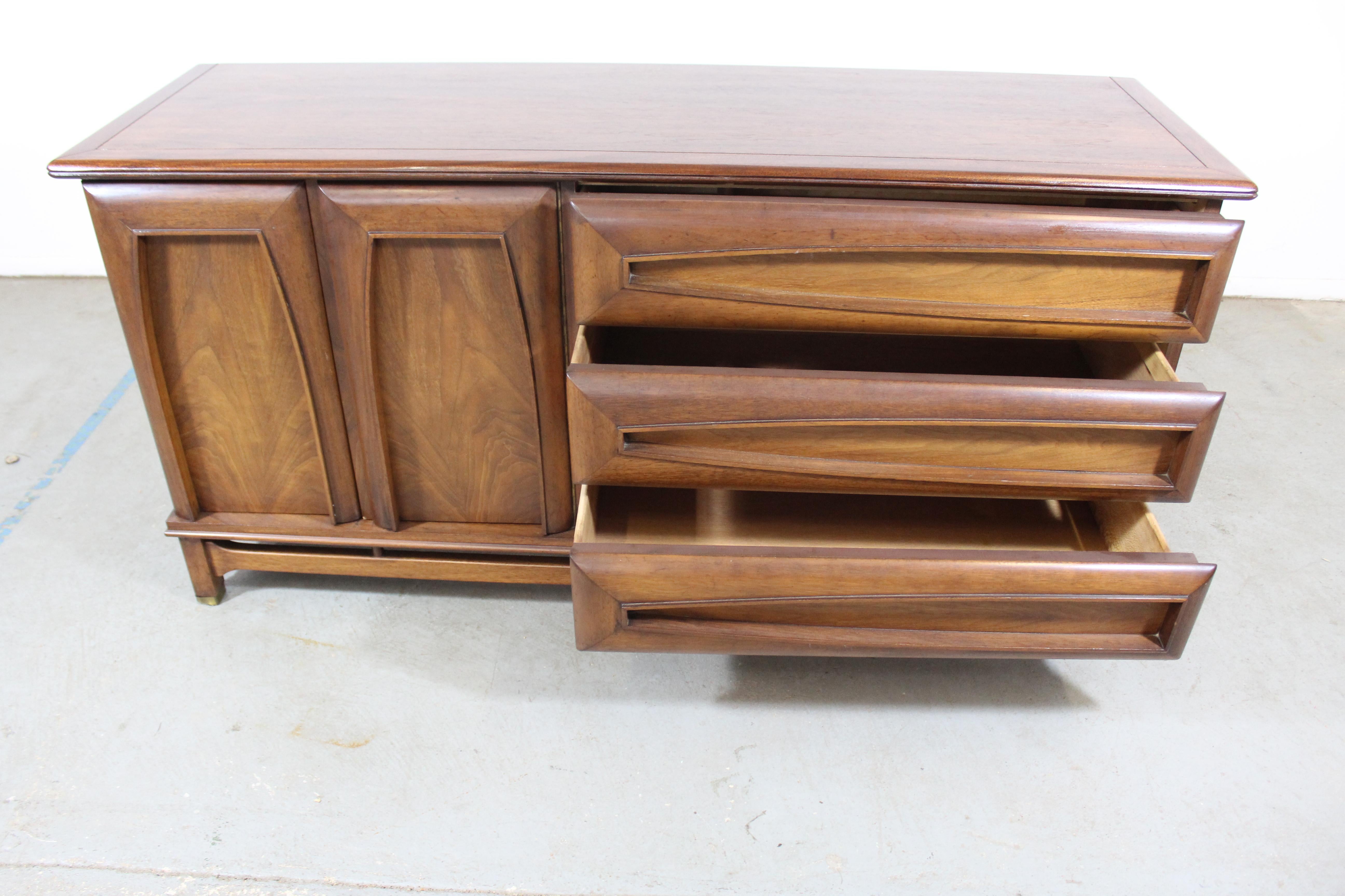 American Mid-Century Modern Kent Coffey 'The Grenada' Walnut Credenza Dresser