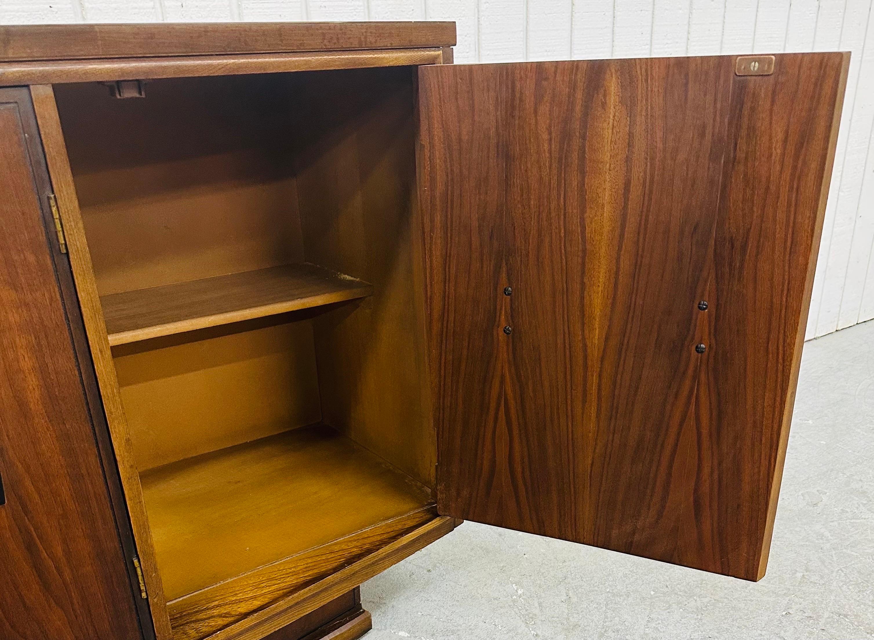 Mid-Century Modern Kent Coffey Walnut Credenza 2
