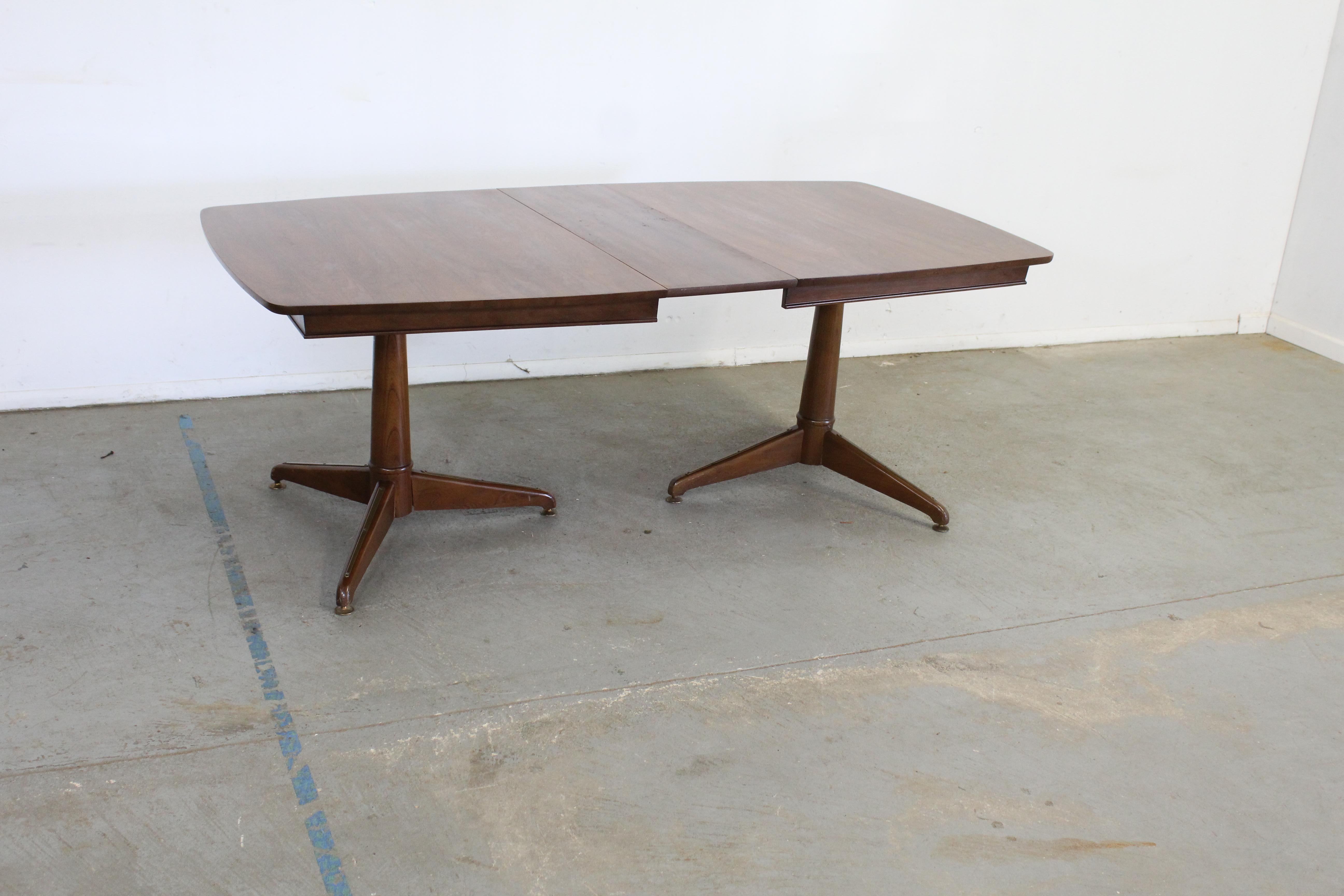 Mid-Century Modern Kent Coffey Walnut Perspecta Dining Table 7