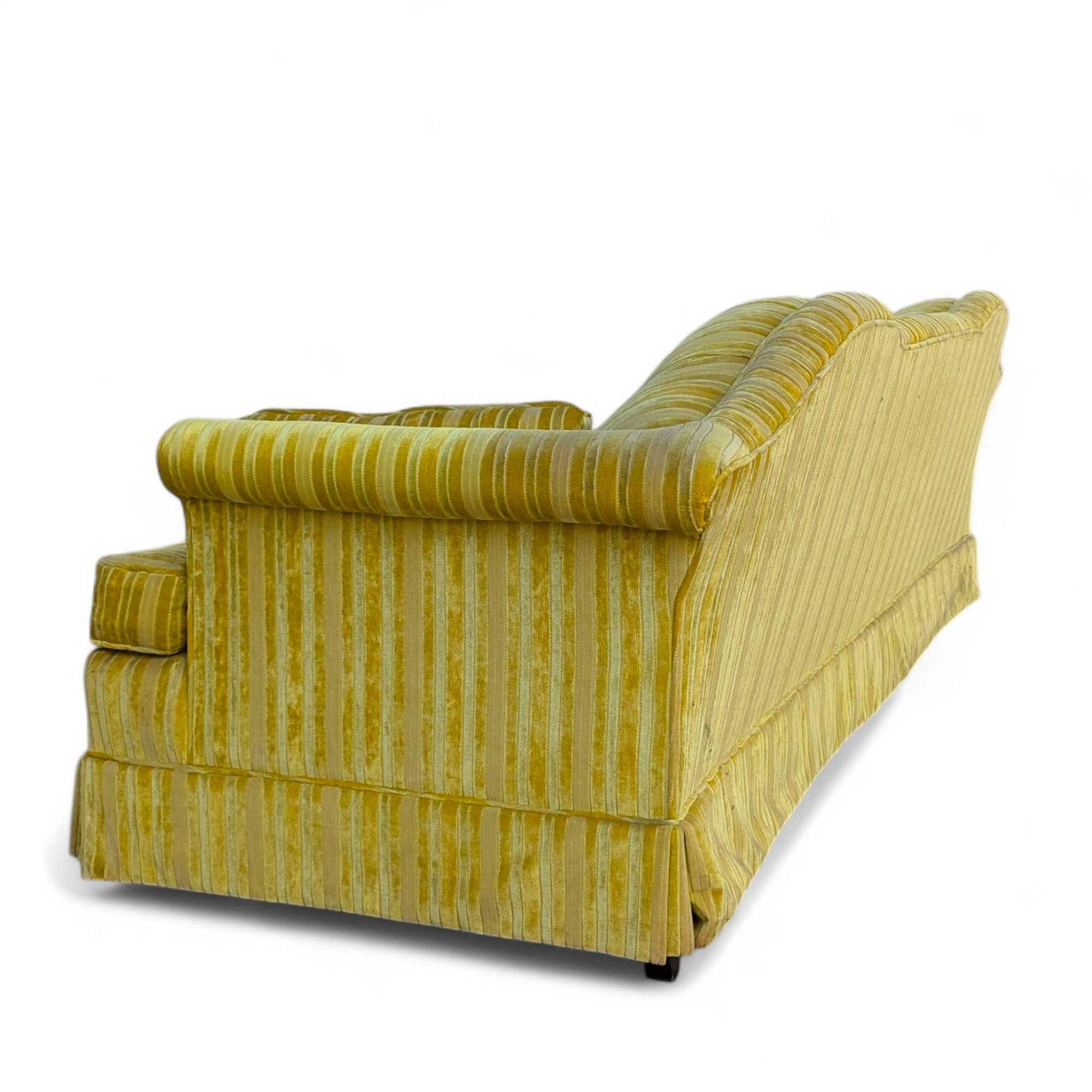 Mid-Century Modern Key City Furniture Striped Yellow Tufted Sofa en vente 6