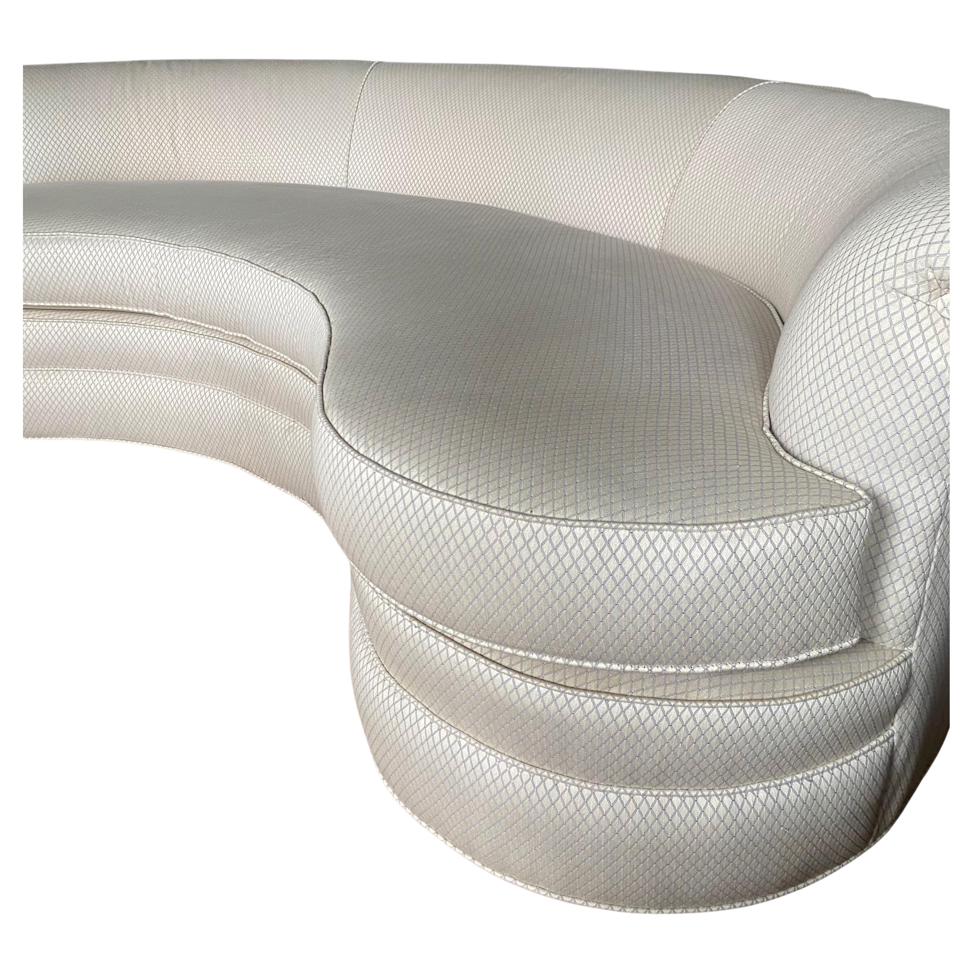 Mid-Century Modern Kidney Shaped Curved Serpentine Biomorphic Cloud Sofa For Sale 1