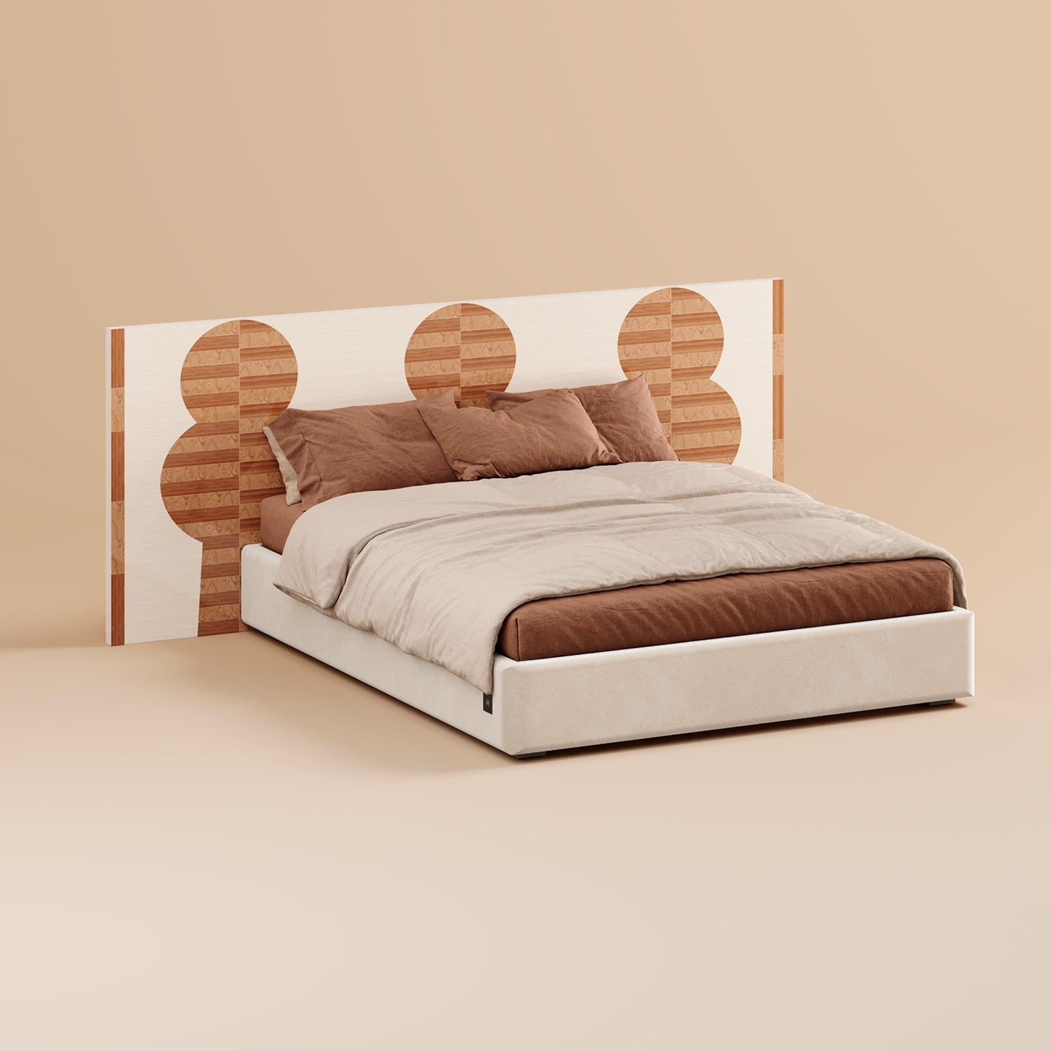 Mid-Century Modern Mid-century Modern King Bed Geometric Pattern Headboard Marquetry White & Beige For Sale