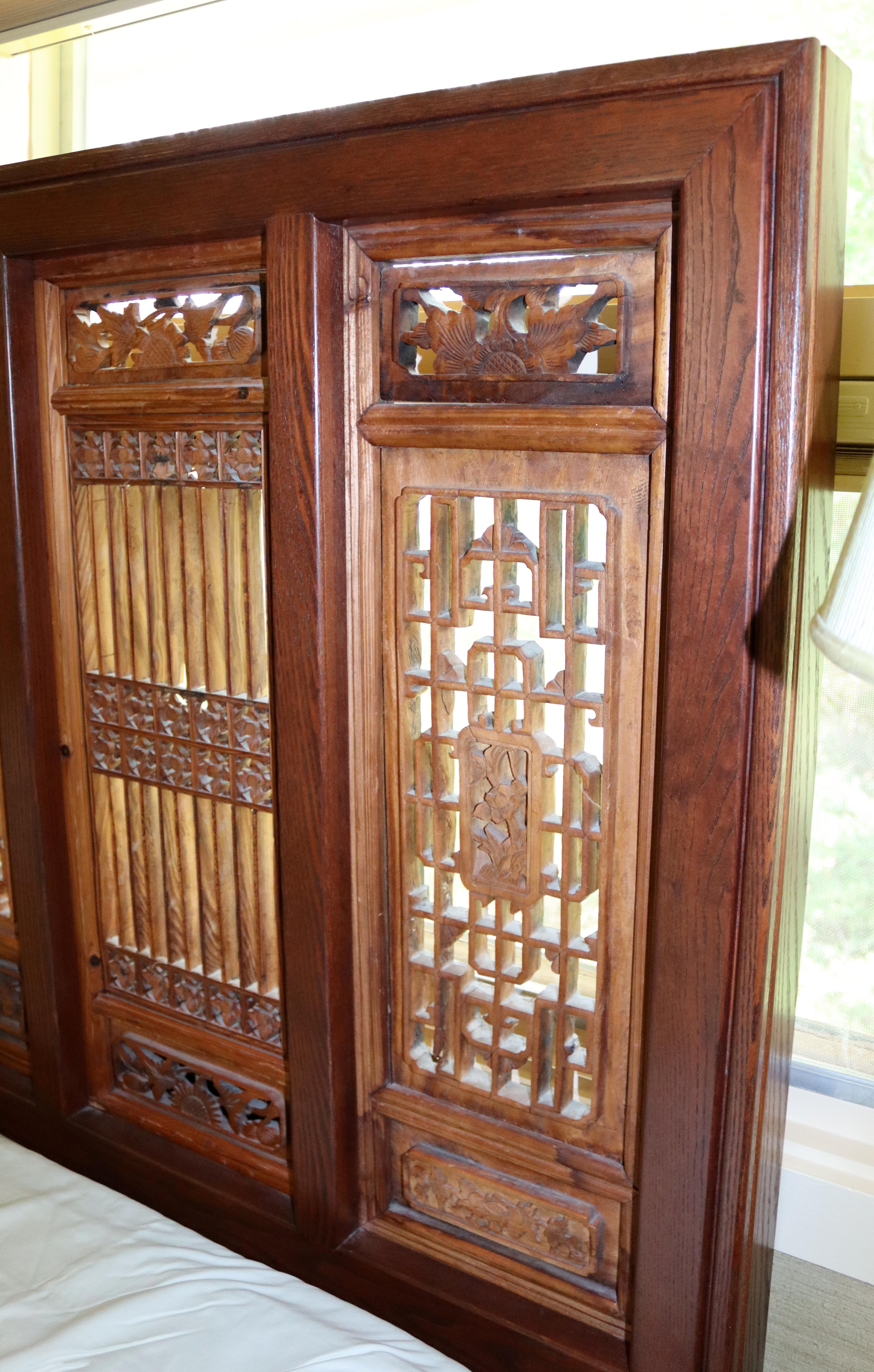 Mid-Century Modern King Size Asian Carved Wood Screen Headboard, 1970s 3