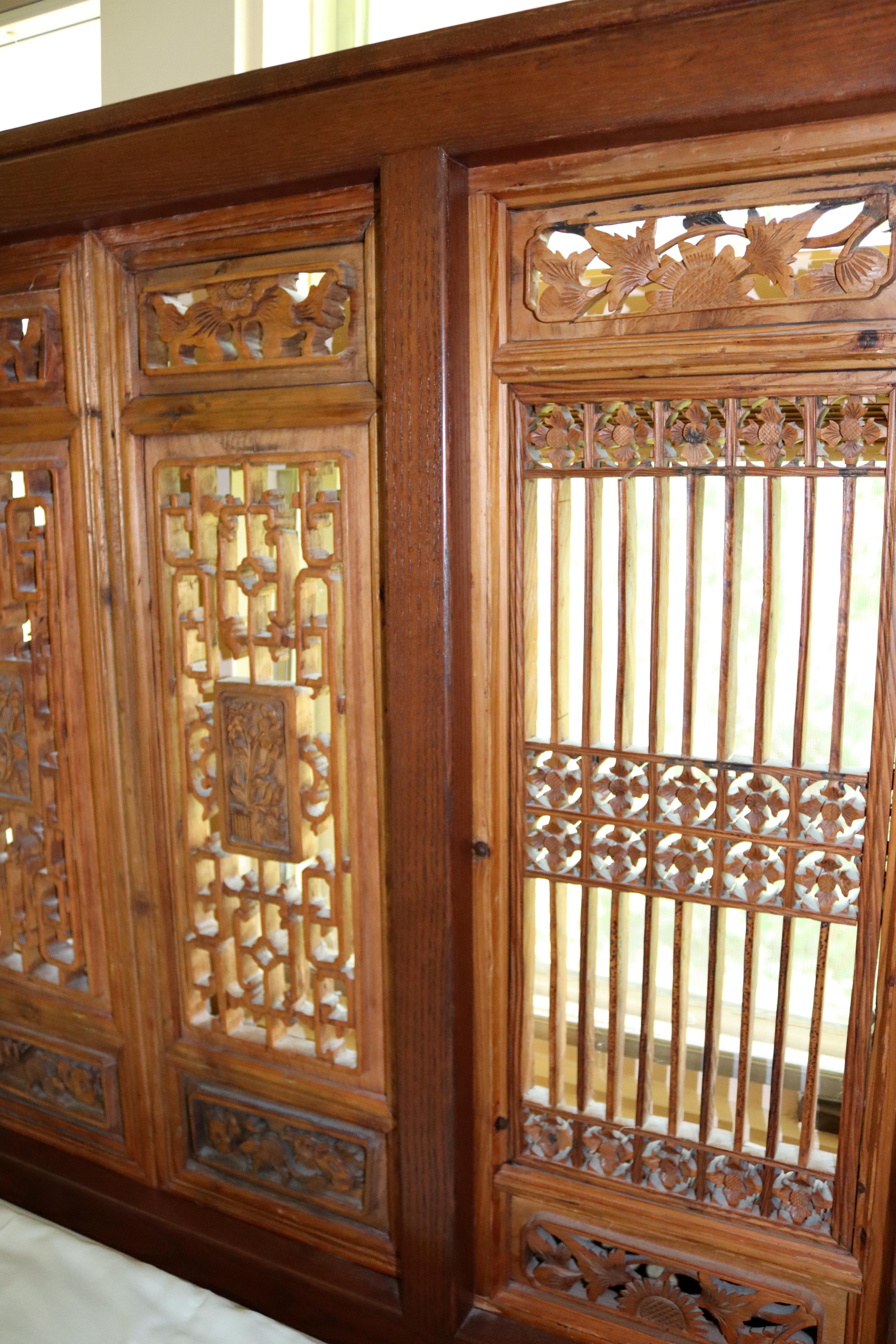 Mid-Century Modern King Size Asian Carved Wood Screen Headboard, 1970s 4