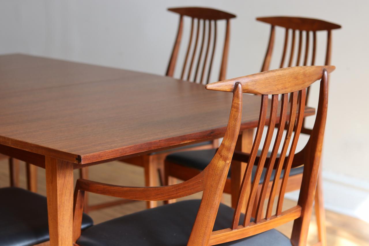 Mid-Century Modern Kipp Stewart for Calvin Walnut Dining Set 10