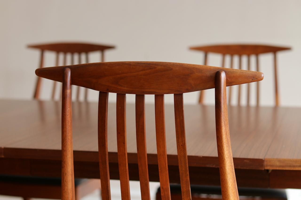 Mid-Century Modern Kipp Stewart for Calvin Walnut Dining Set In Excellent Condition In Brooklyn, NY