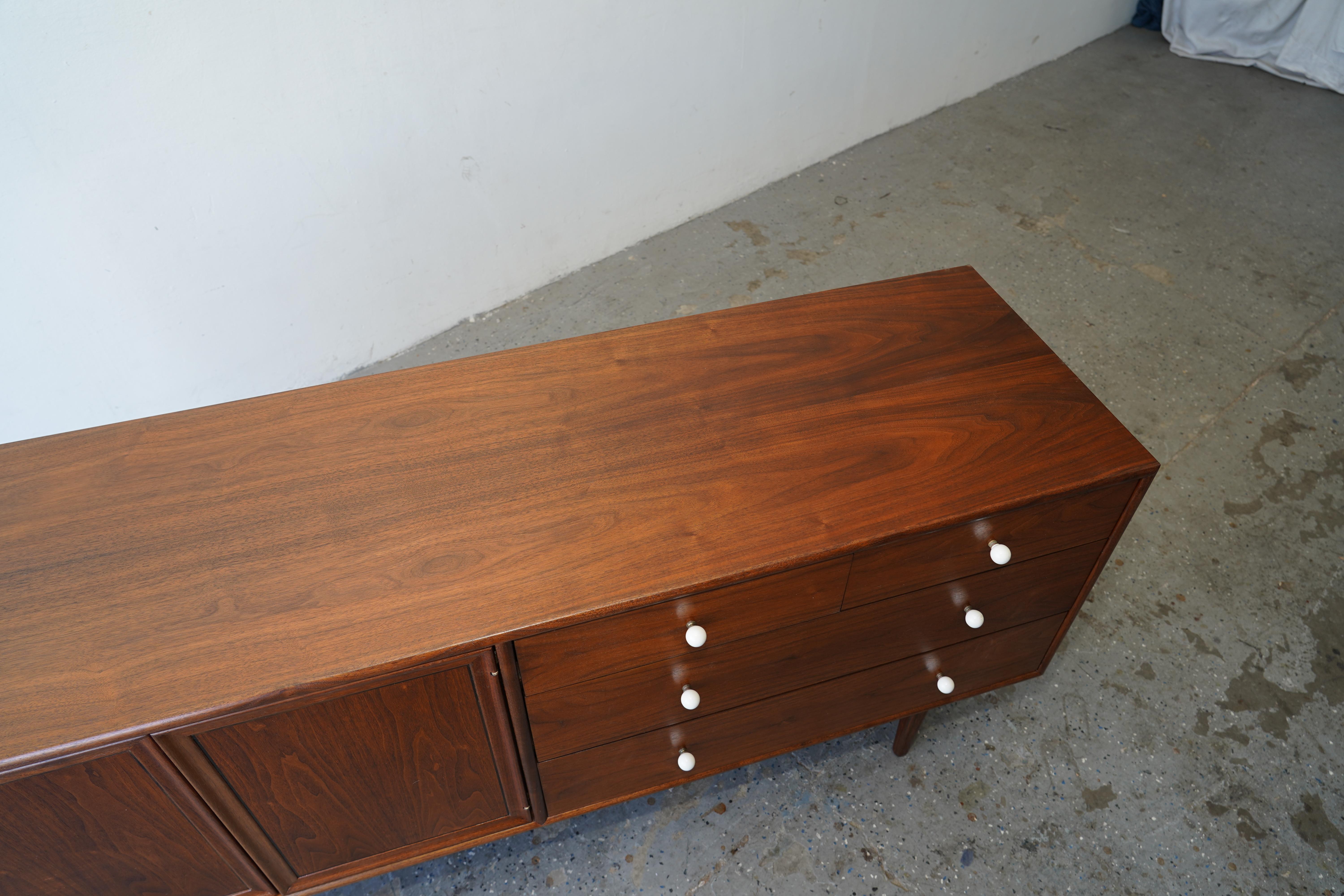 Comò / Credenza Kipp Stewart & Stewart MacDougall, metà del secolo scorso. in vendita 3