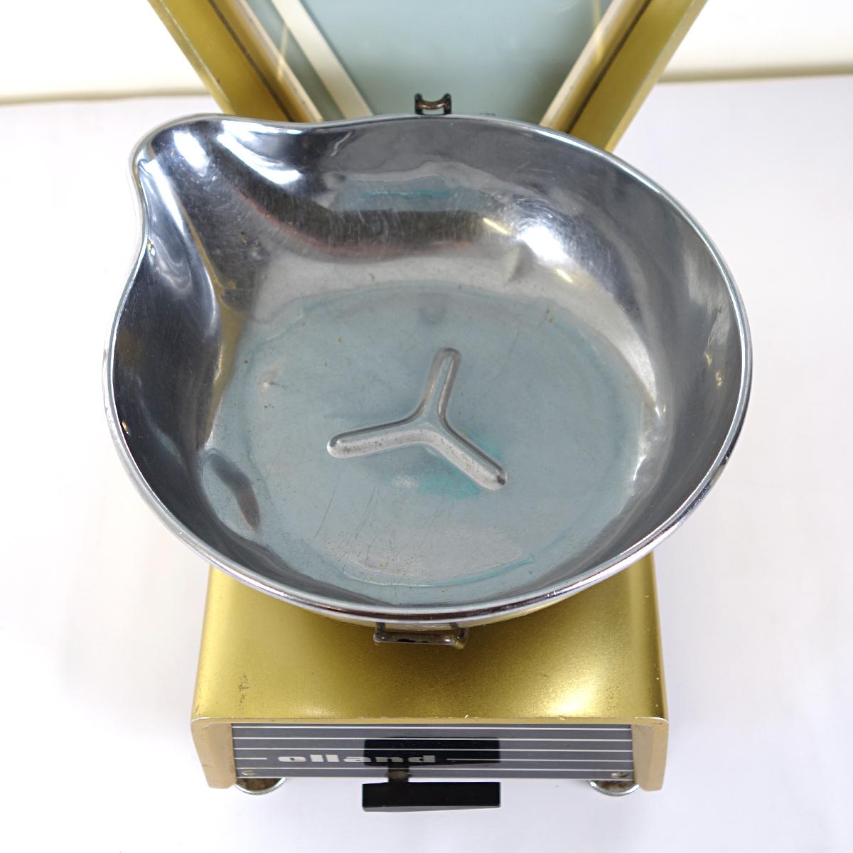 Mid-Century Modern Kitchen Scale by Olland De Bilt Nederland in Gold and Chrome For Sale 6