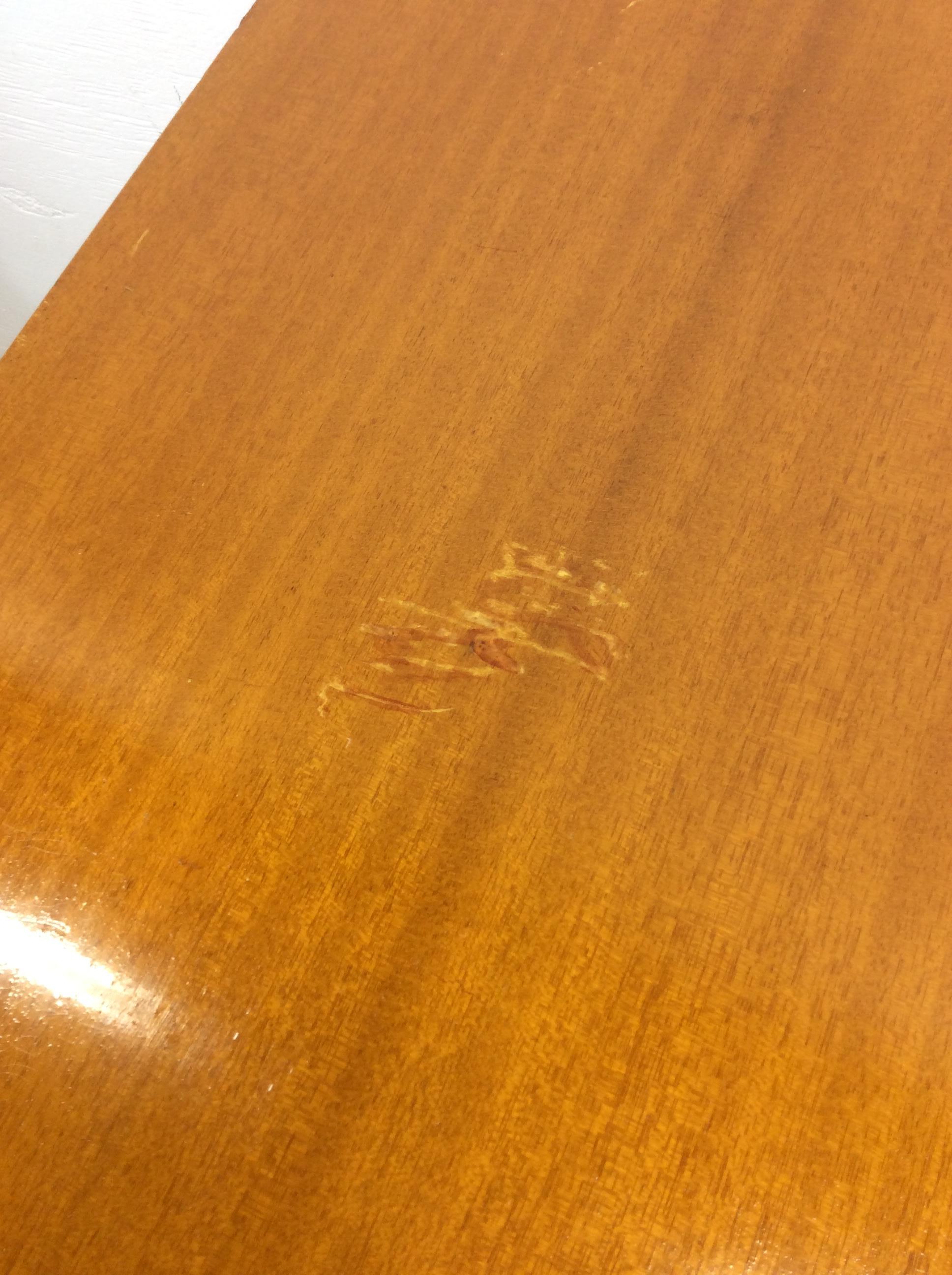 Table de cuisine moderne du milieu du siècle avec pieds en bentwood et 1 abattant en vente 3