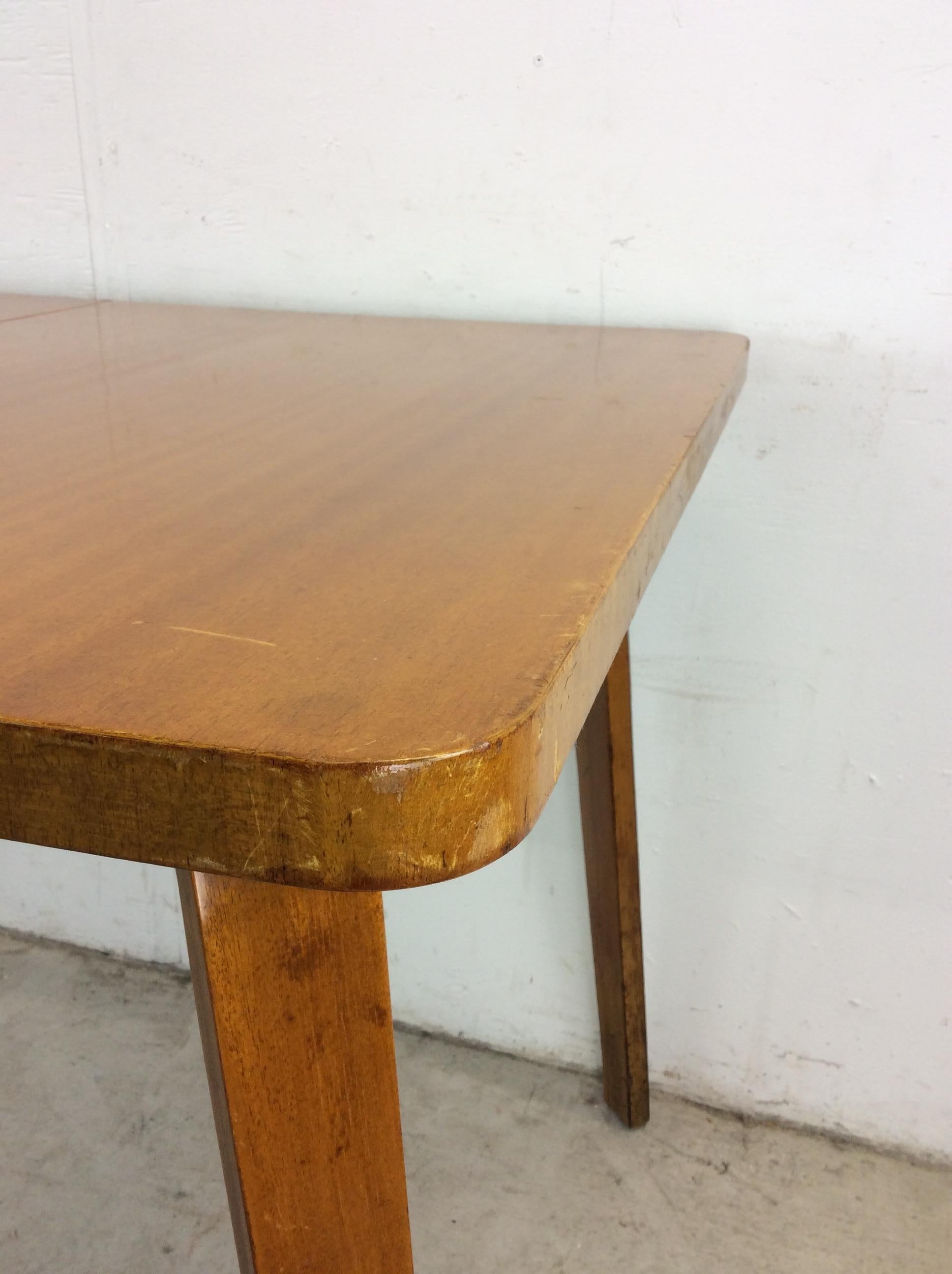 Érable Table de cuisine moderne du milieu du siècle avec pieds en bentwood et 1 abattant en vente