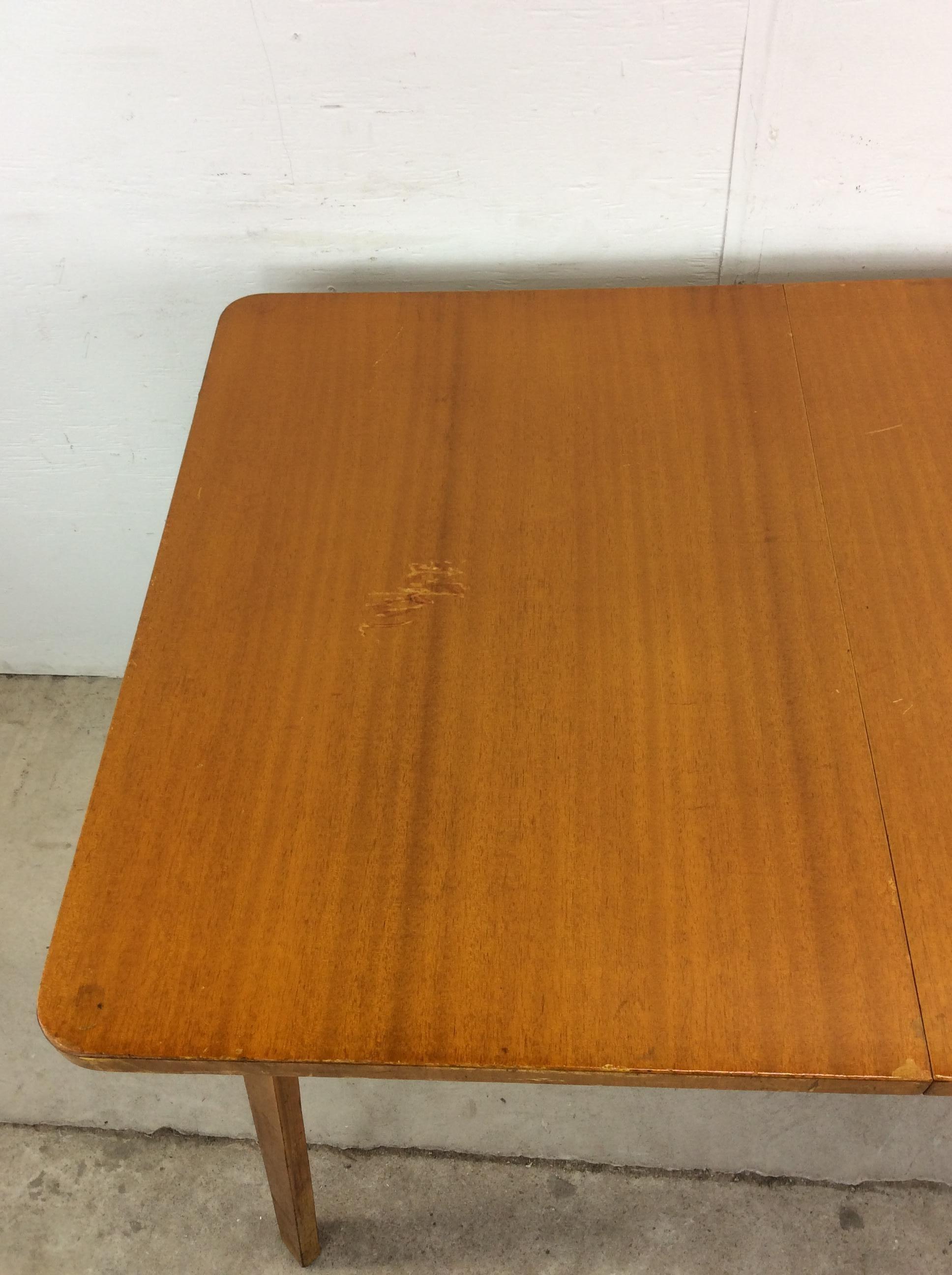 Table de cuisine moderne du milieu du siècle avec pieds en bentwood et 1 abattant en vente 1
