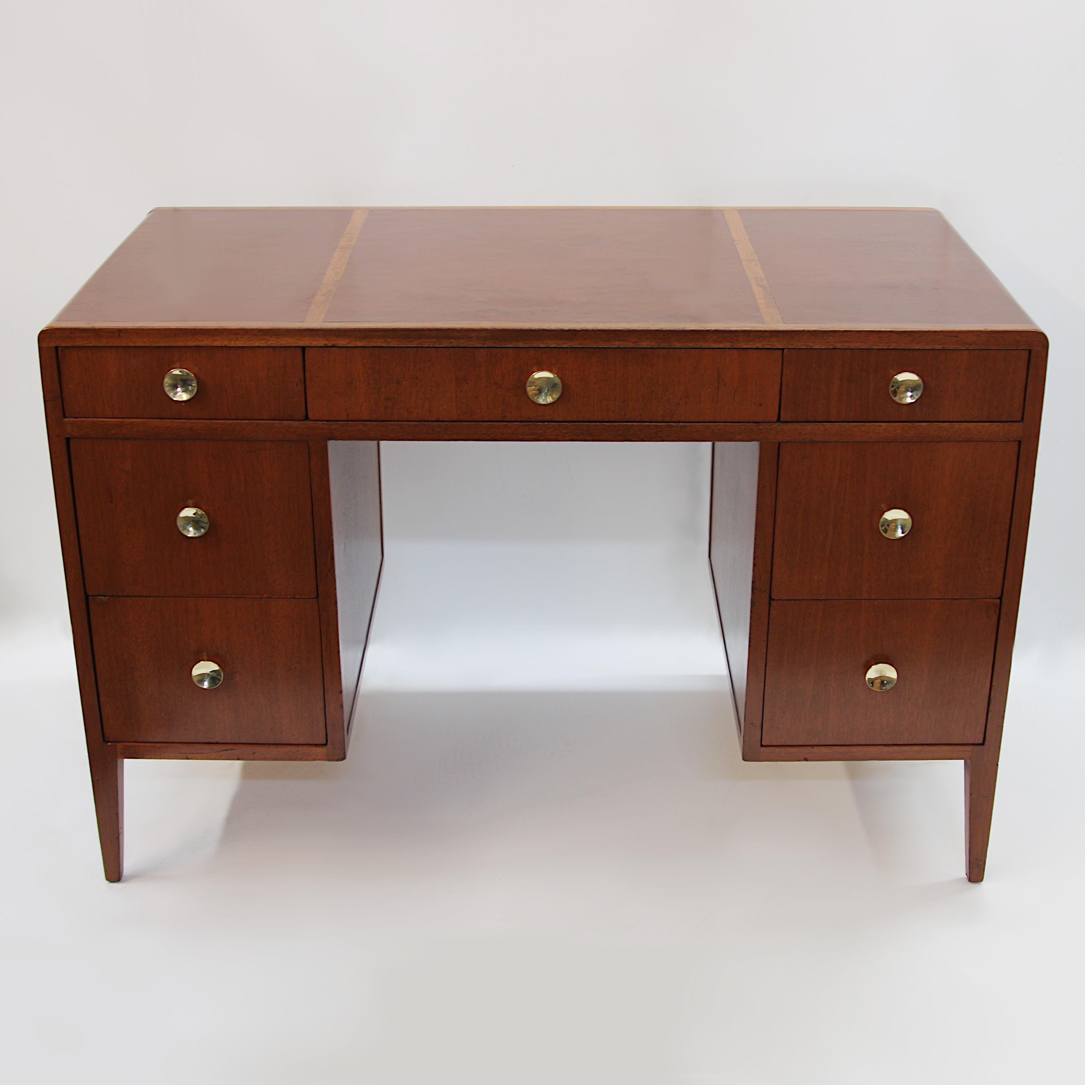North American Mid-Century Modern Kneehole Leather-Top Desk by Edward Wormley for Dunbar