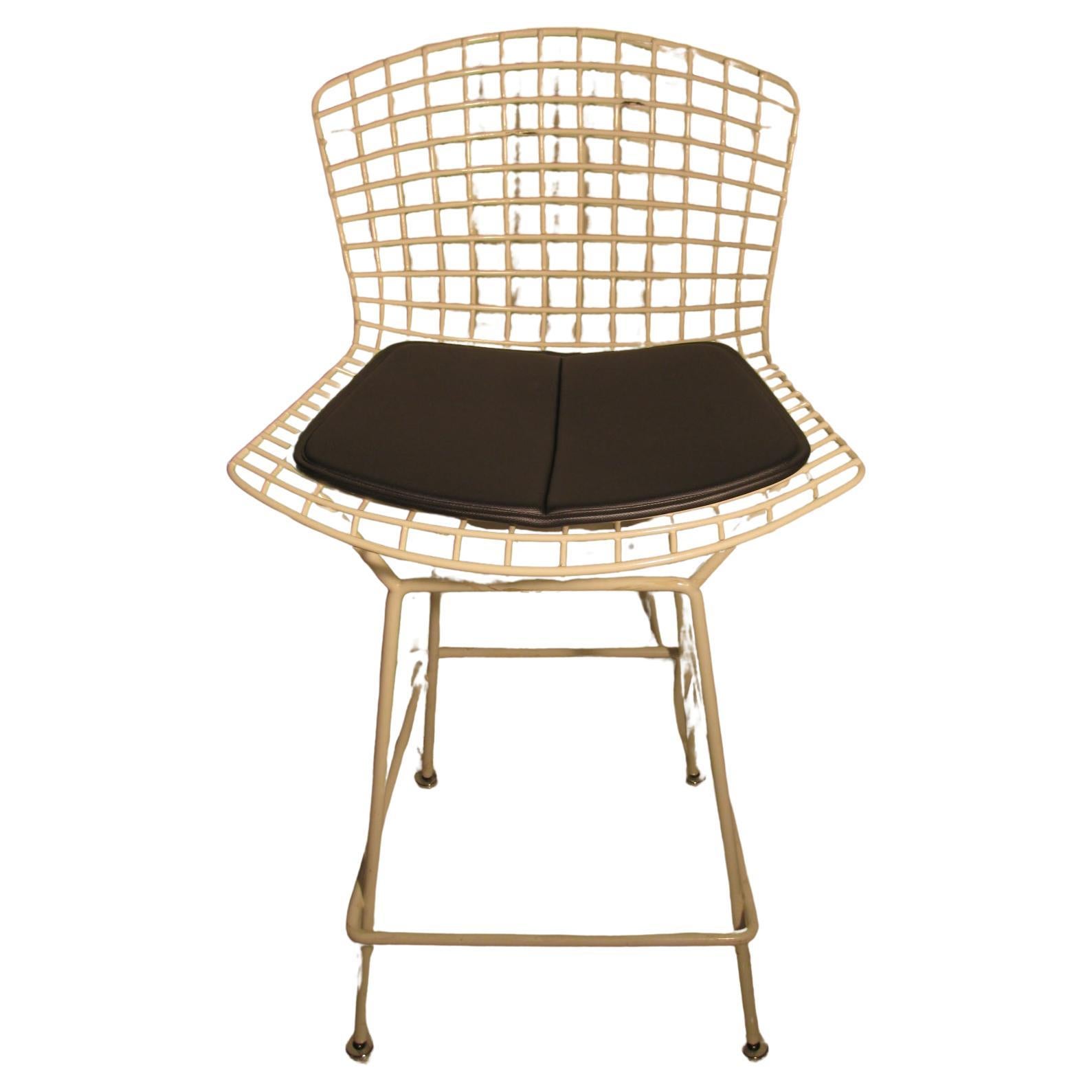 Taburete de barra de alambre Knoll Bertoia, moderno de mediados de siglo Estadounidense en venta