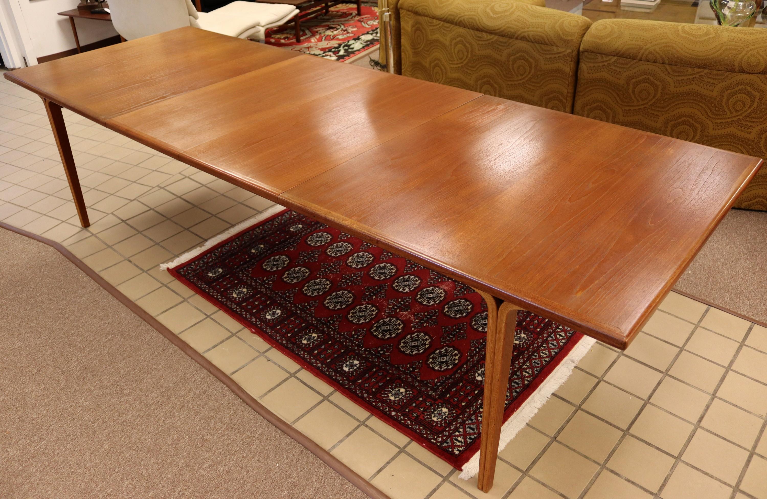 Mid-Century Modern Knoll Bill Stephens Expandable Wood Dining Table 2 Leaves 1