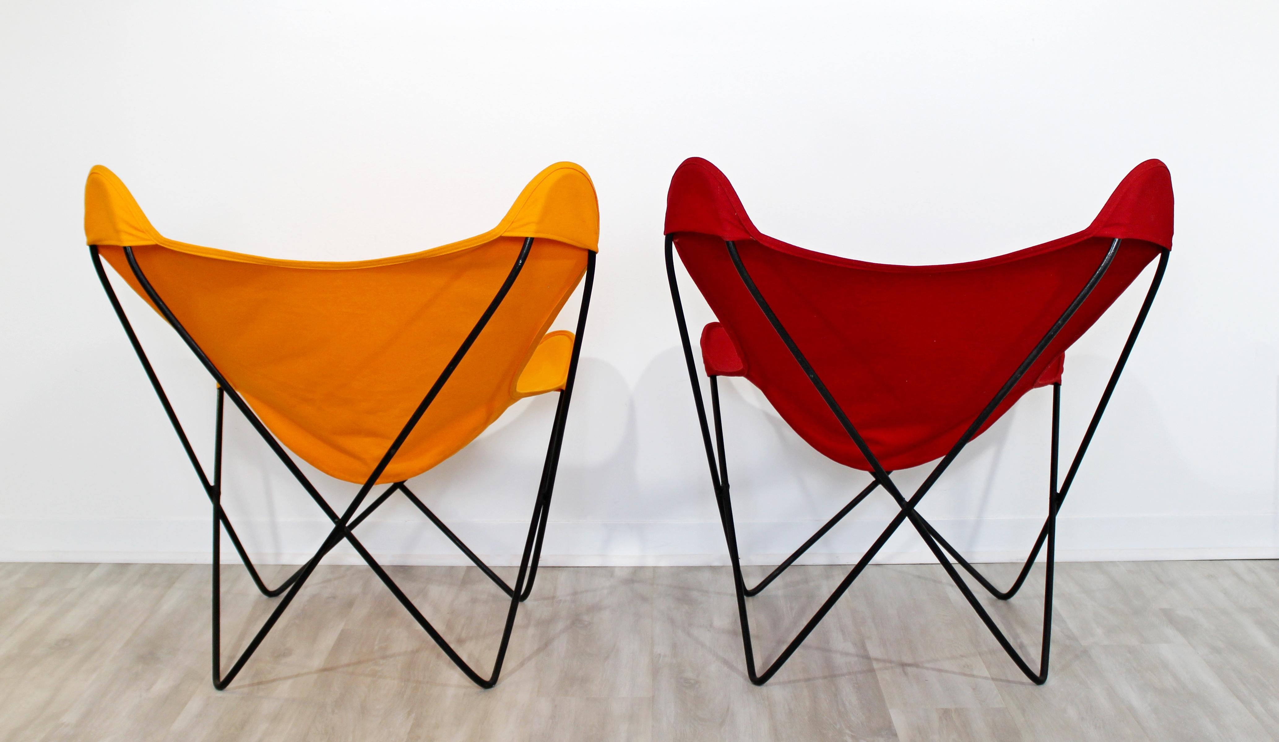 Late 20th Century Mid-Century Modern Knoll Butterfly Pair of Red Orange Iron Lounge Chairs, 1970s