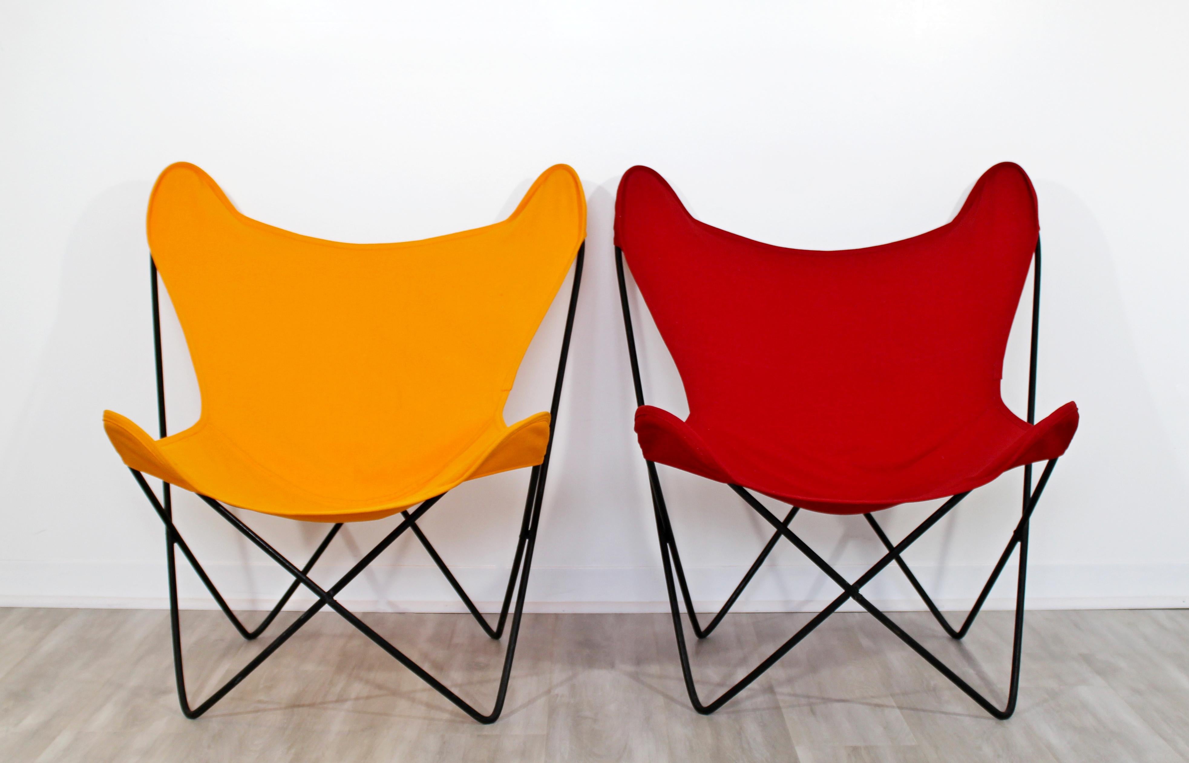 Mid-Century Modern Knoll Butterfly Pair of Red Orange Iron Lounge Chairs, 1970s 1