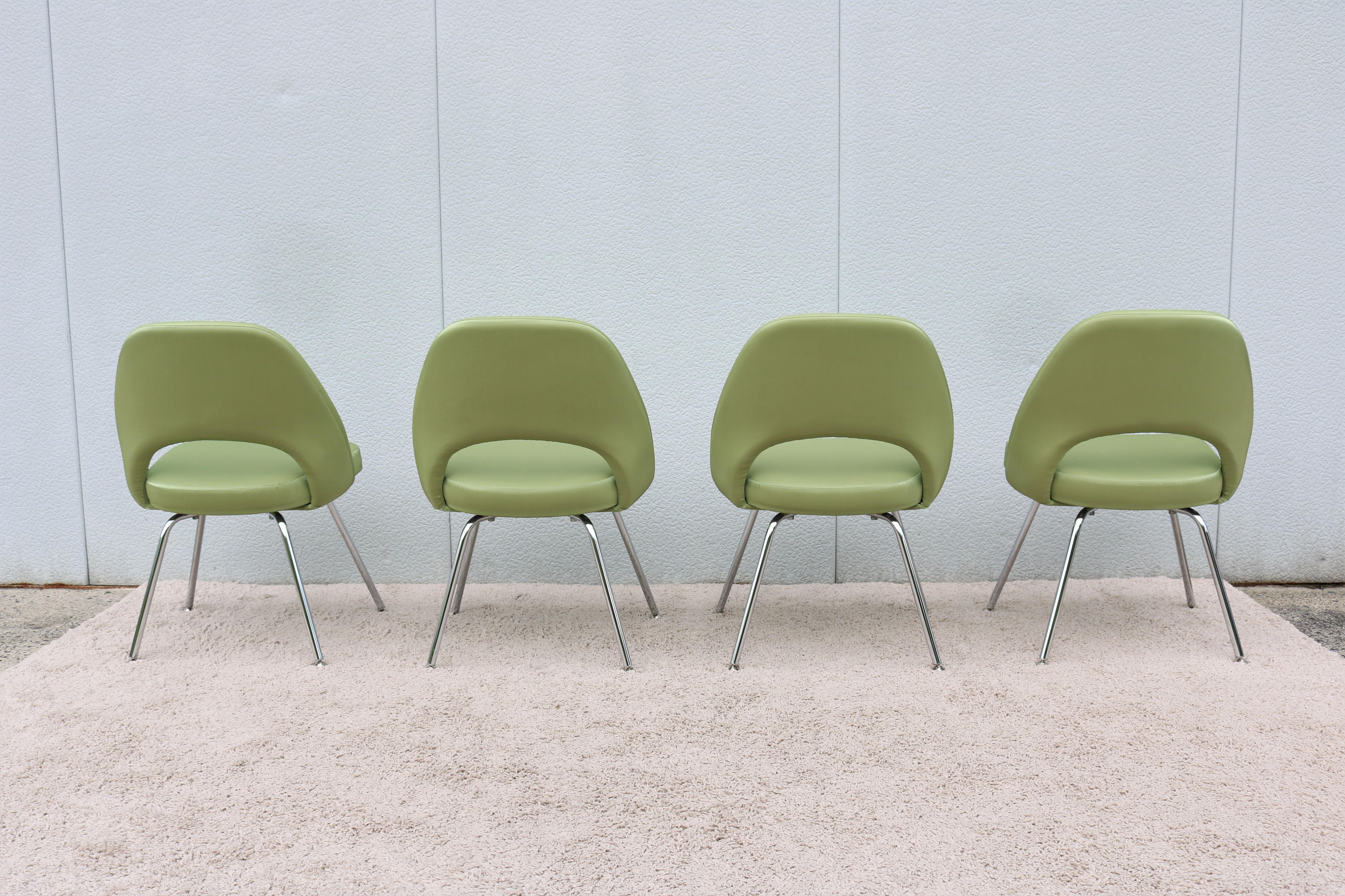 Steel Mid-Century Modern Knoll Eero Saarinen Green Executive Armless Chairs, Set of 4