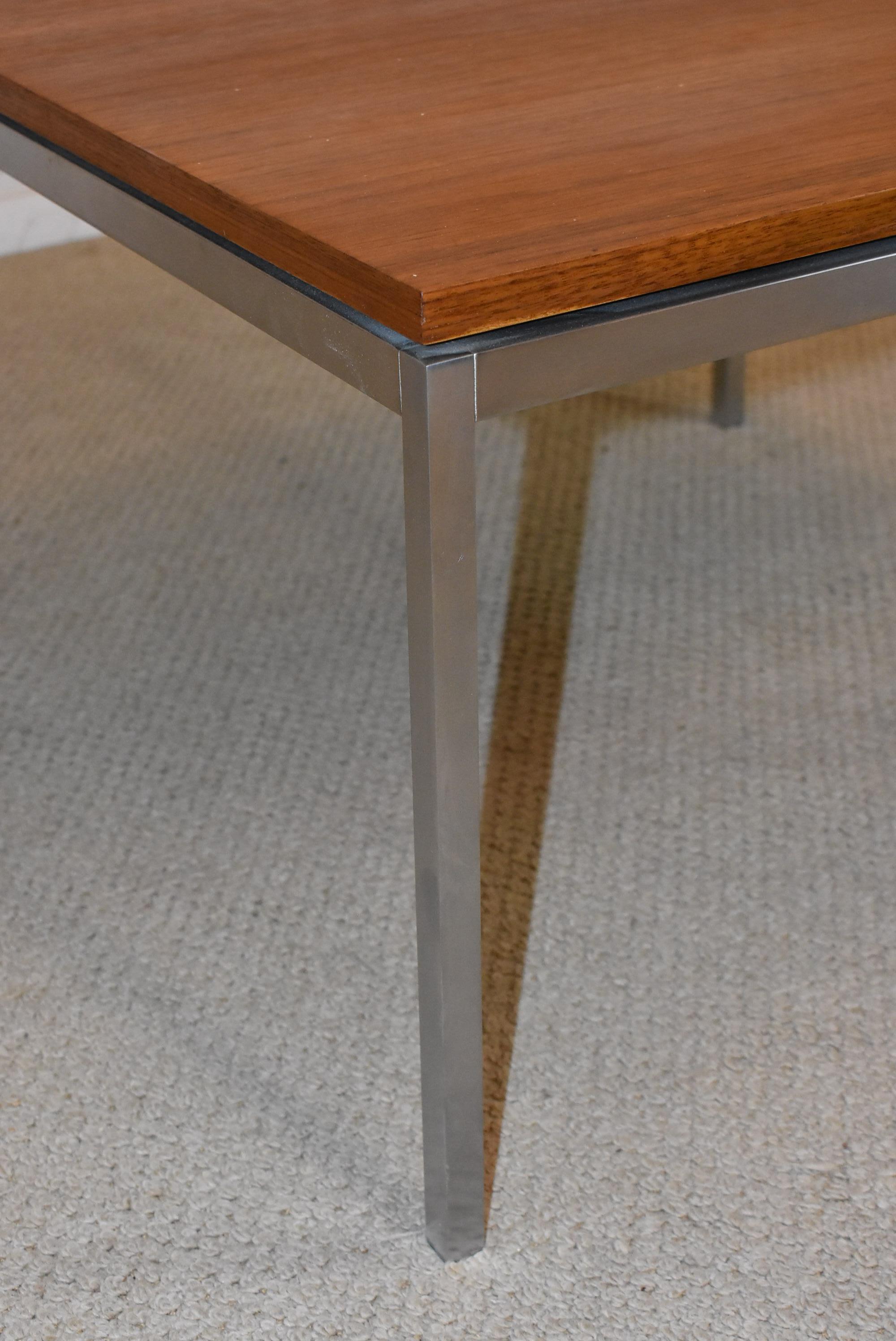 Mid-Century Modern Knoll Furniture Teak and Chrome Square Table In Good Condition For Sale In Toledo, OH
