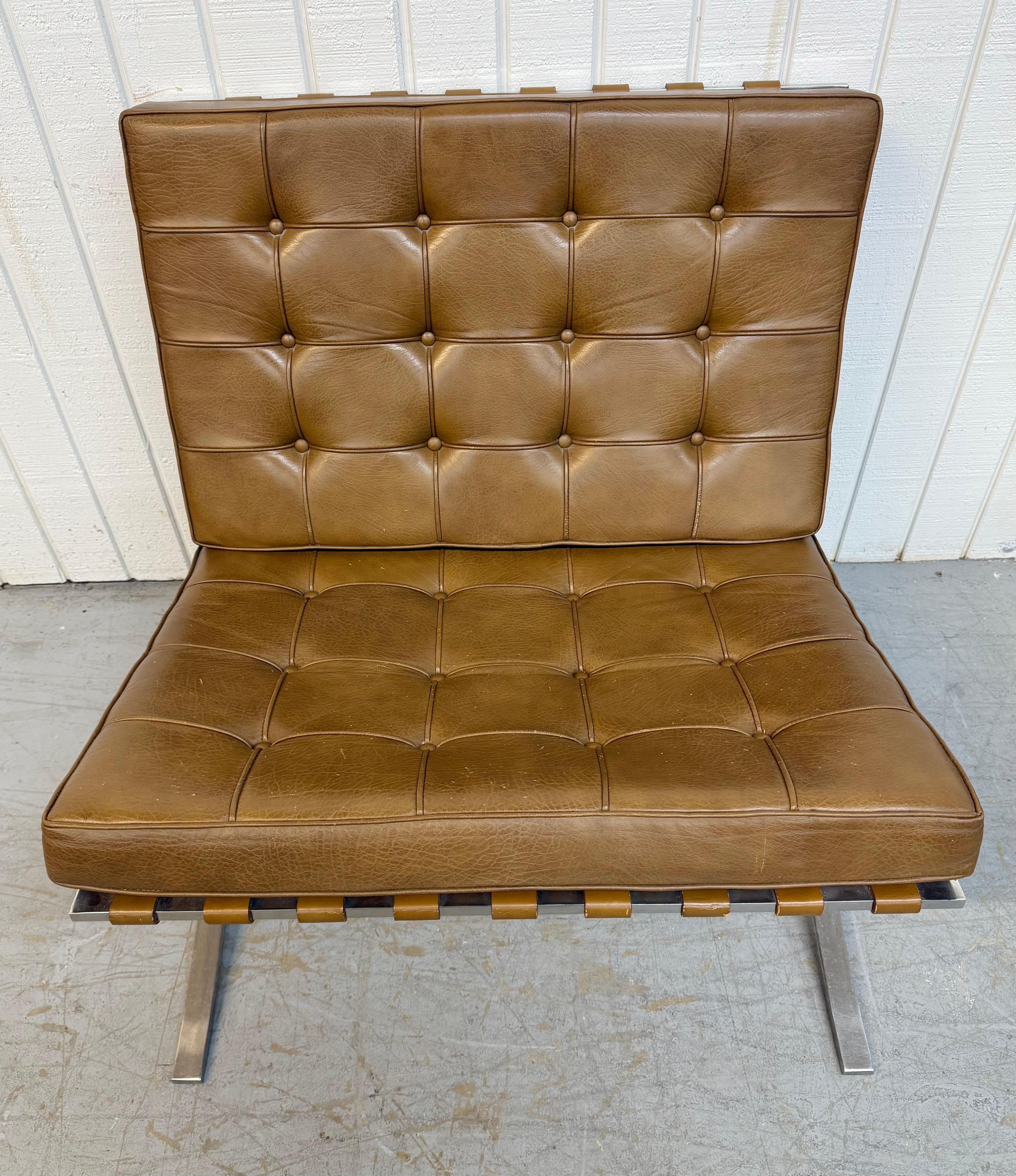 Moderne Knoll International Barcelona Loungesessel aus der Mitte des Jahrhunderts – 2er-Set im Zustand „Gut“ im Angebot in Clarksboro, NJ