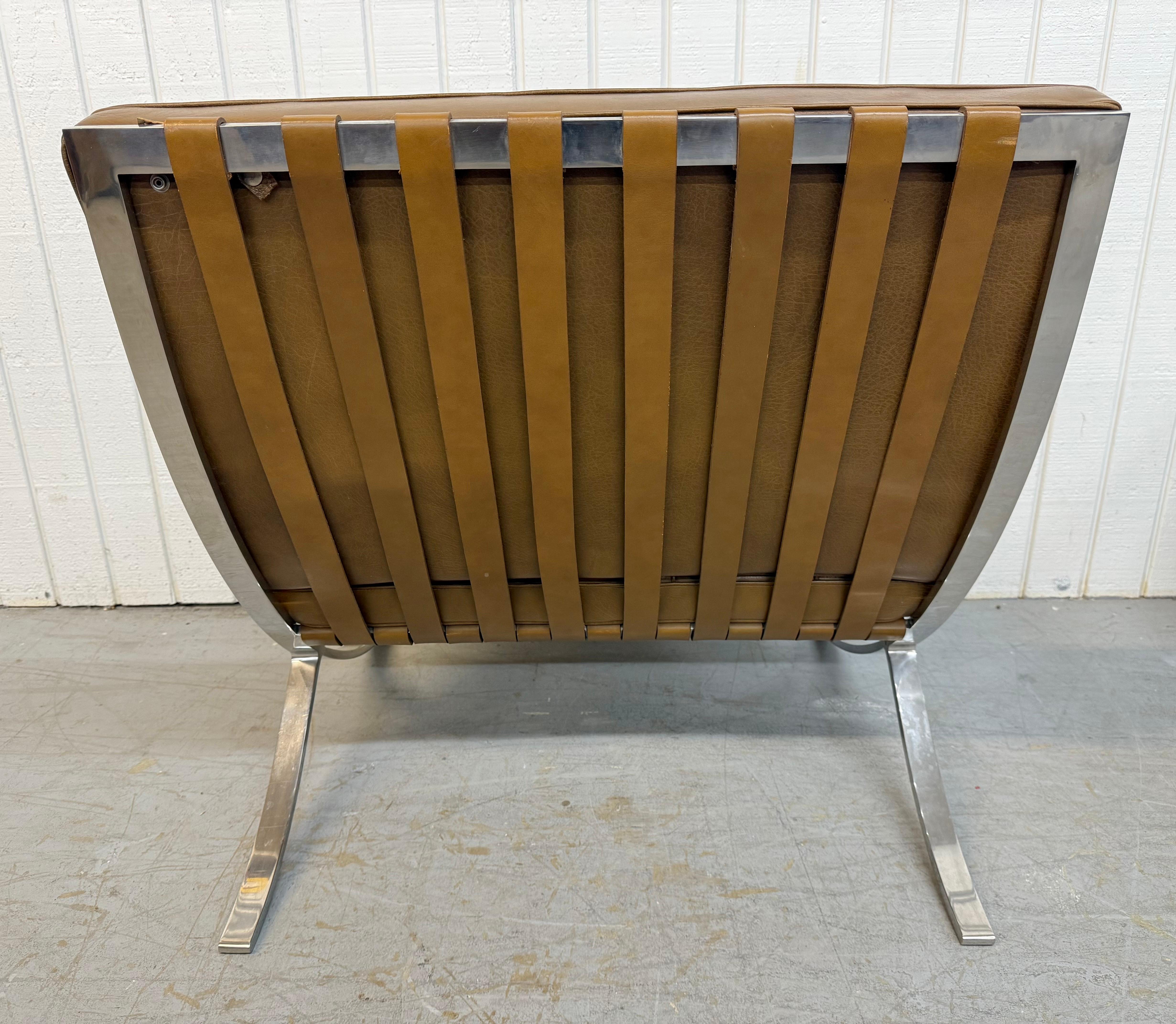 Moderne Knoll International Barcelona Loungesessel aus der Mitte des Jahrhunderts – 2er-Set (Leder) im Angebot