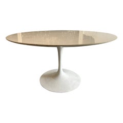 Mid-Century Modern Knoll Laminate Tulip Dining Table by Eero Saarinen