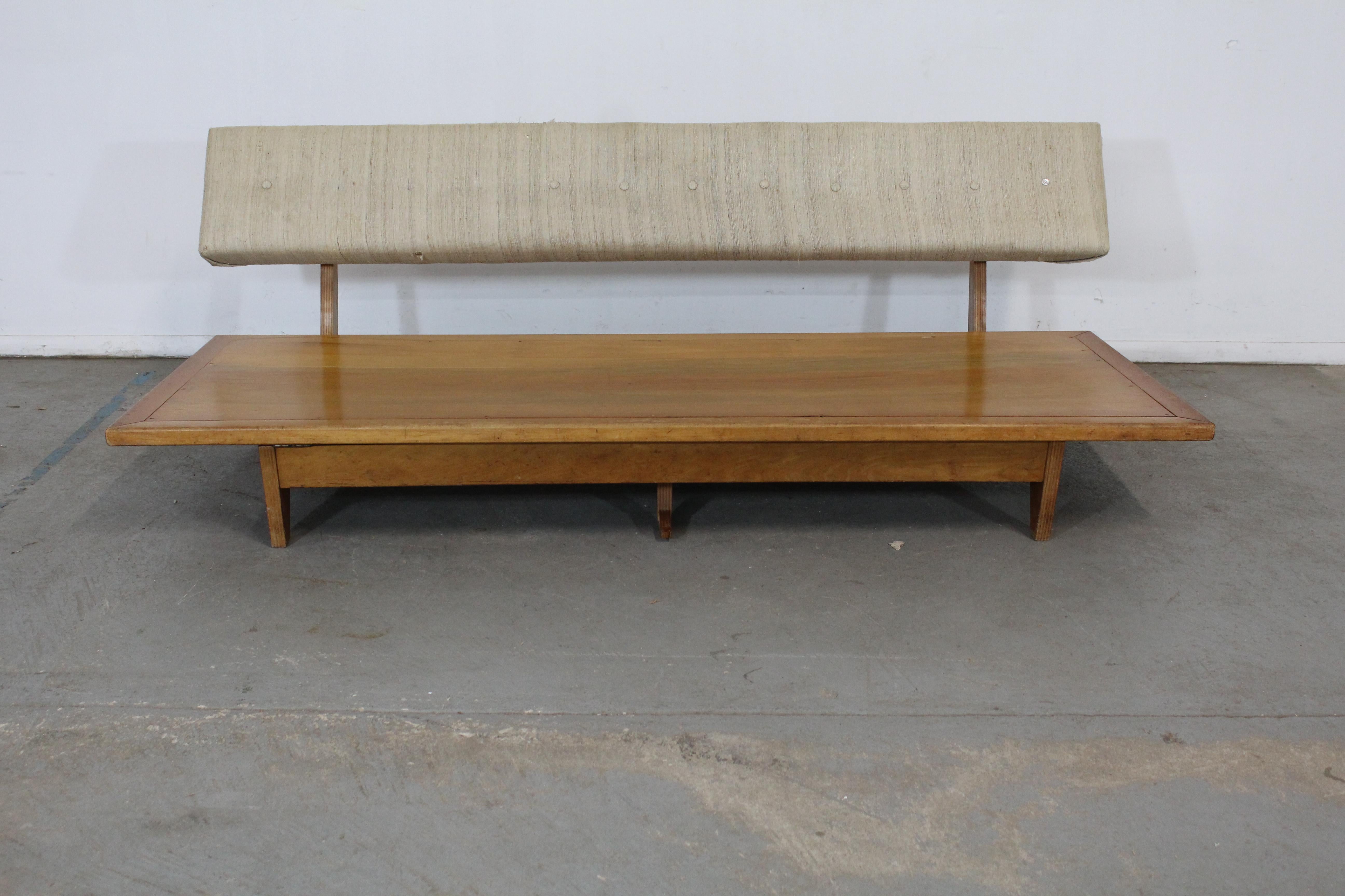 American Mid-Century Modern Knoll Richard Stein Daybed/Sofa For Sale
