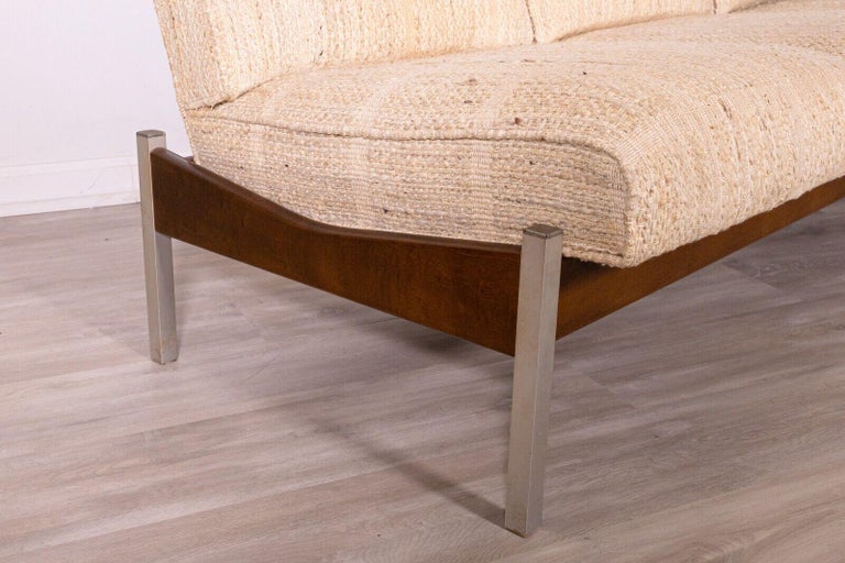 MidCentury Modern Knoll Sofa and Chair and Table Combo Set For Sale at