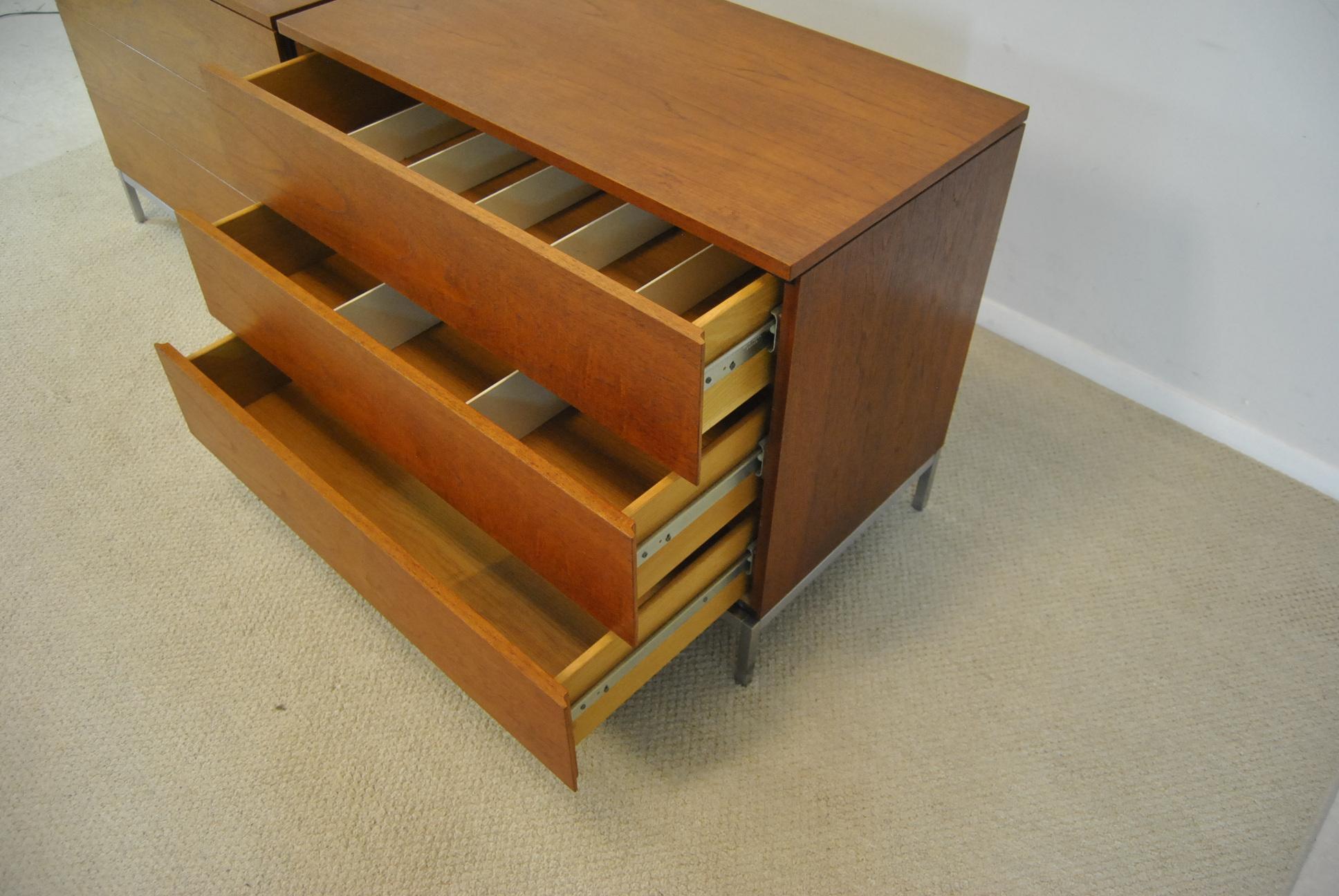 North American Mid-Century Modern Knoll Walnut Chests on Base Six Drawers