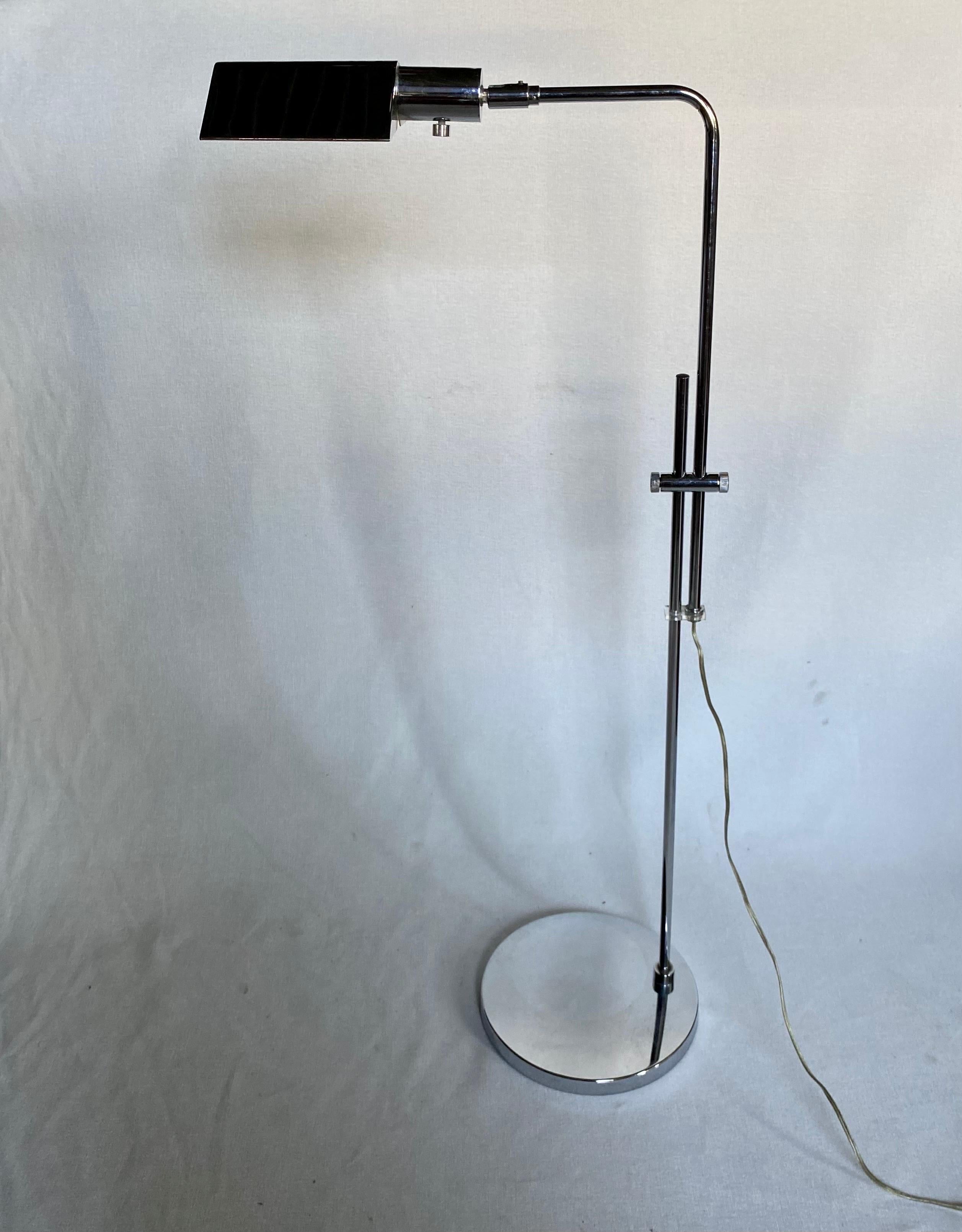 Mid-Century Modern Mid Century Modern Koch & Lowy OMI Chrome Task Floor Lamp  For Sale