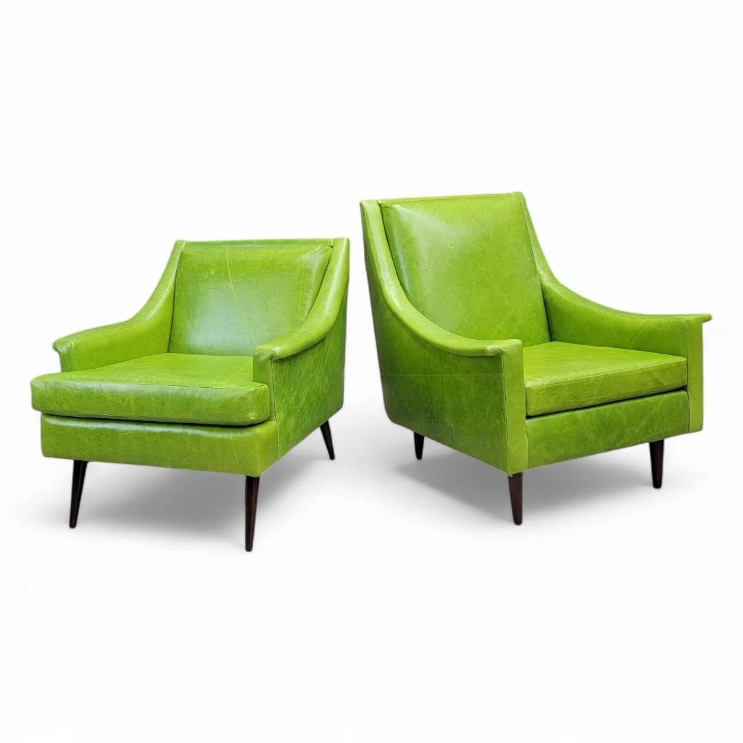 Moderne Kroehler Clubsessel aus der Mitte des Jahrhunderts, neu gepolstert mit Leder - 2er-Set im Angebot 4