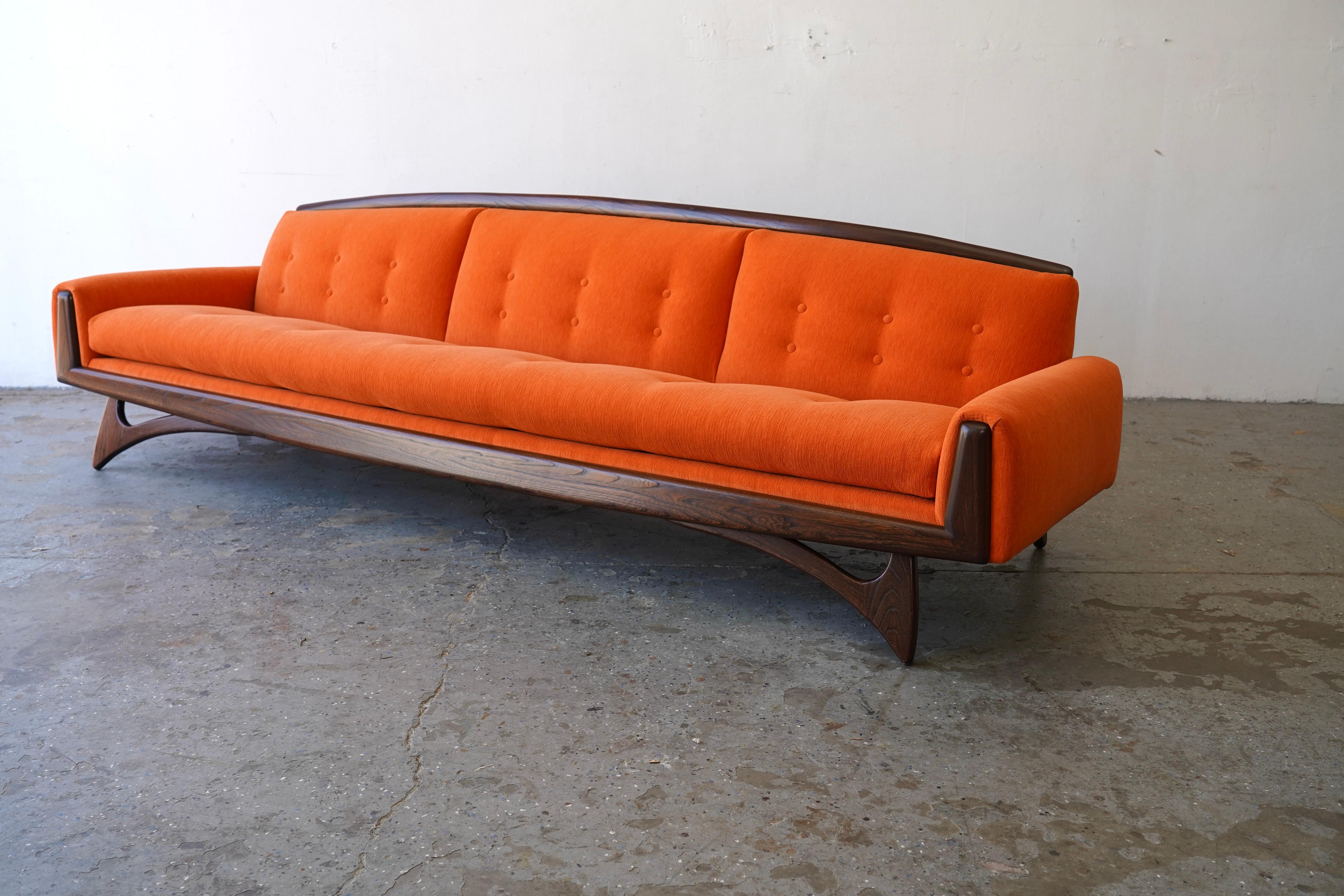 Mid-20th Century Mid Century Modern Kroehler Gondola sofa style of Adrian Pearsall Kagan