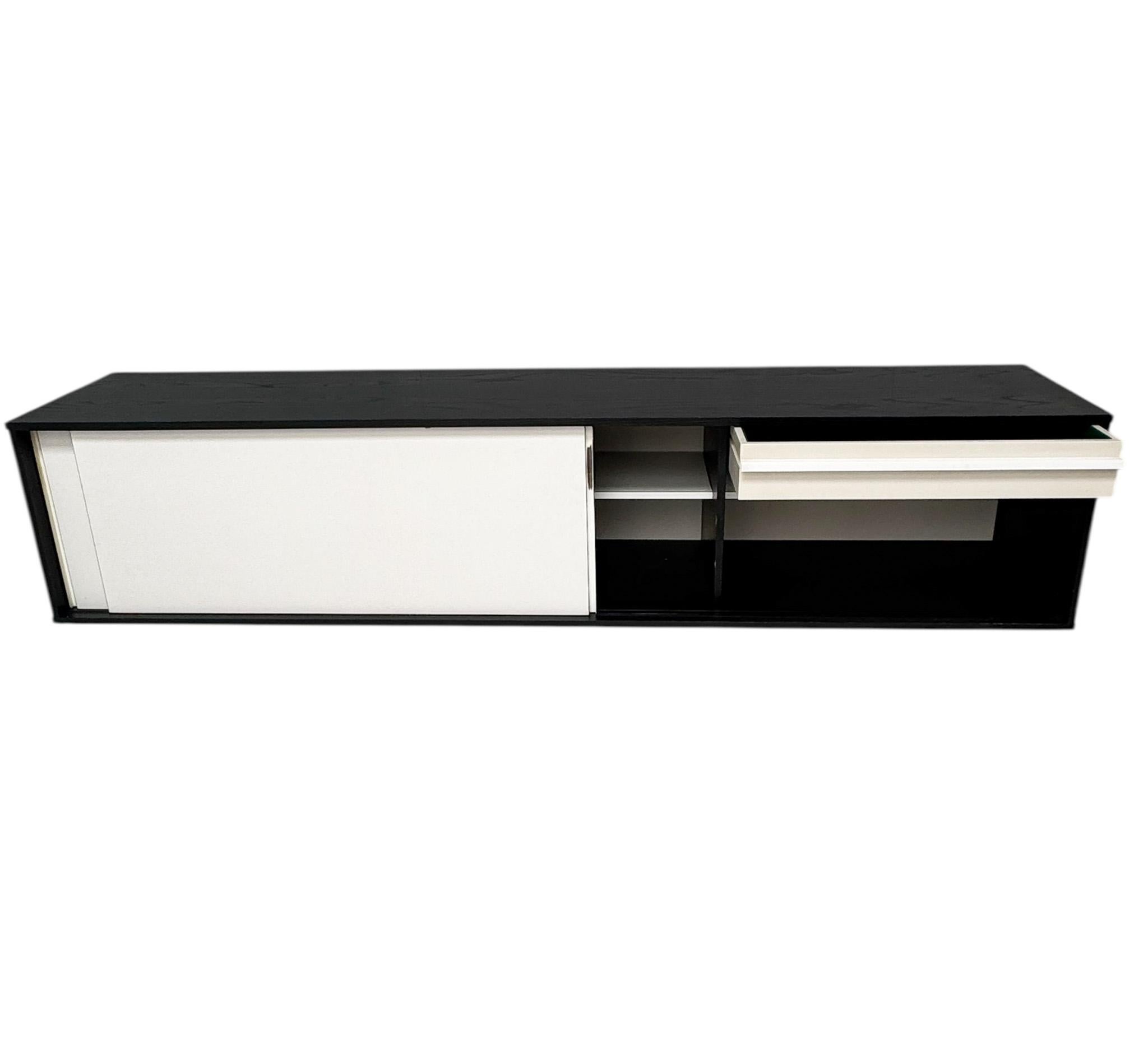 Dutch Mid-Century Modern KW26 Floating Sideboard by Martin Visser for 't Spectrum For Sale