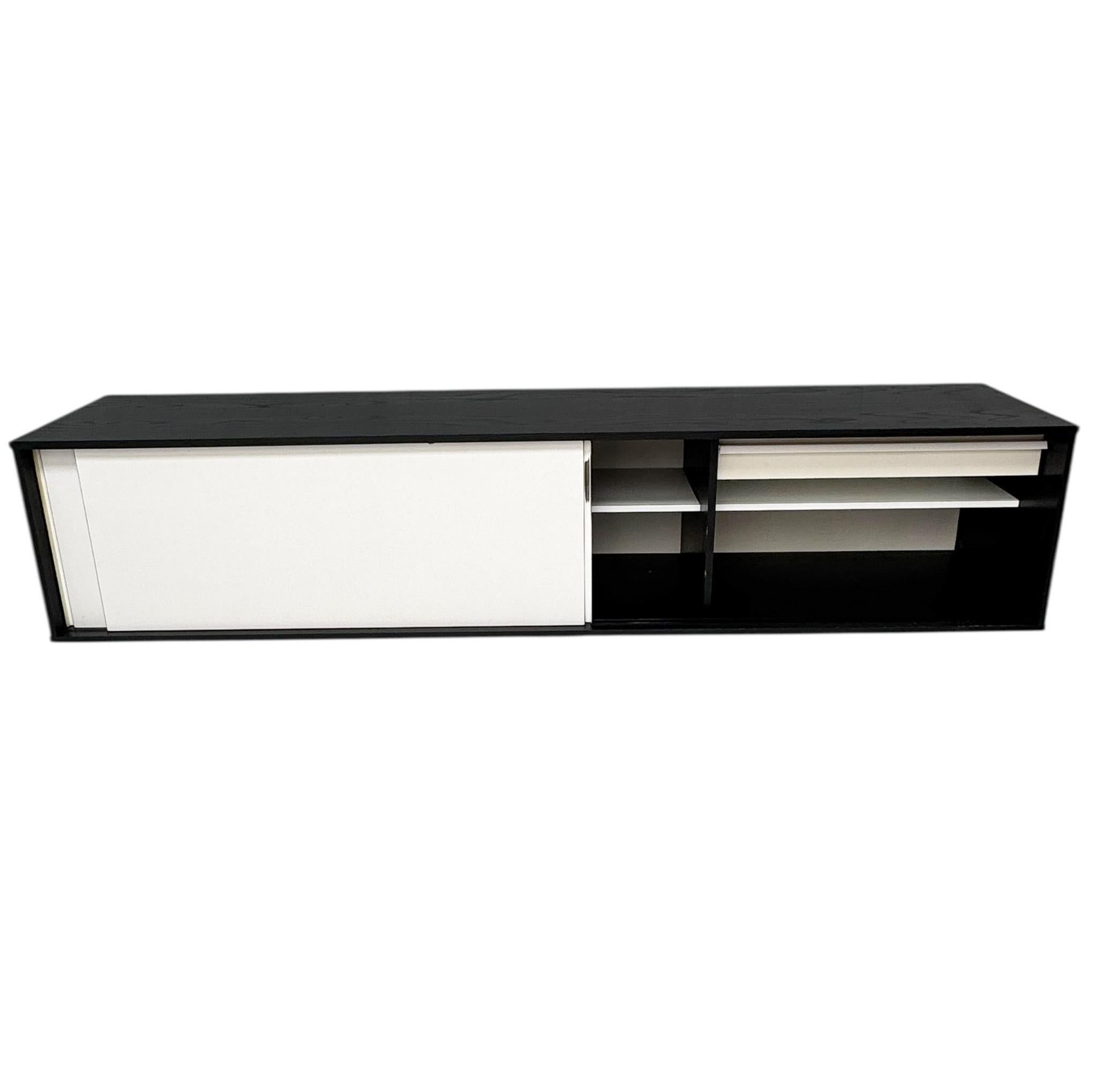 Lacquered Mid-Century Modern KW26 Floating Sideboard by Martin Visser for 't Spectrum For Sale