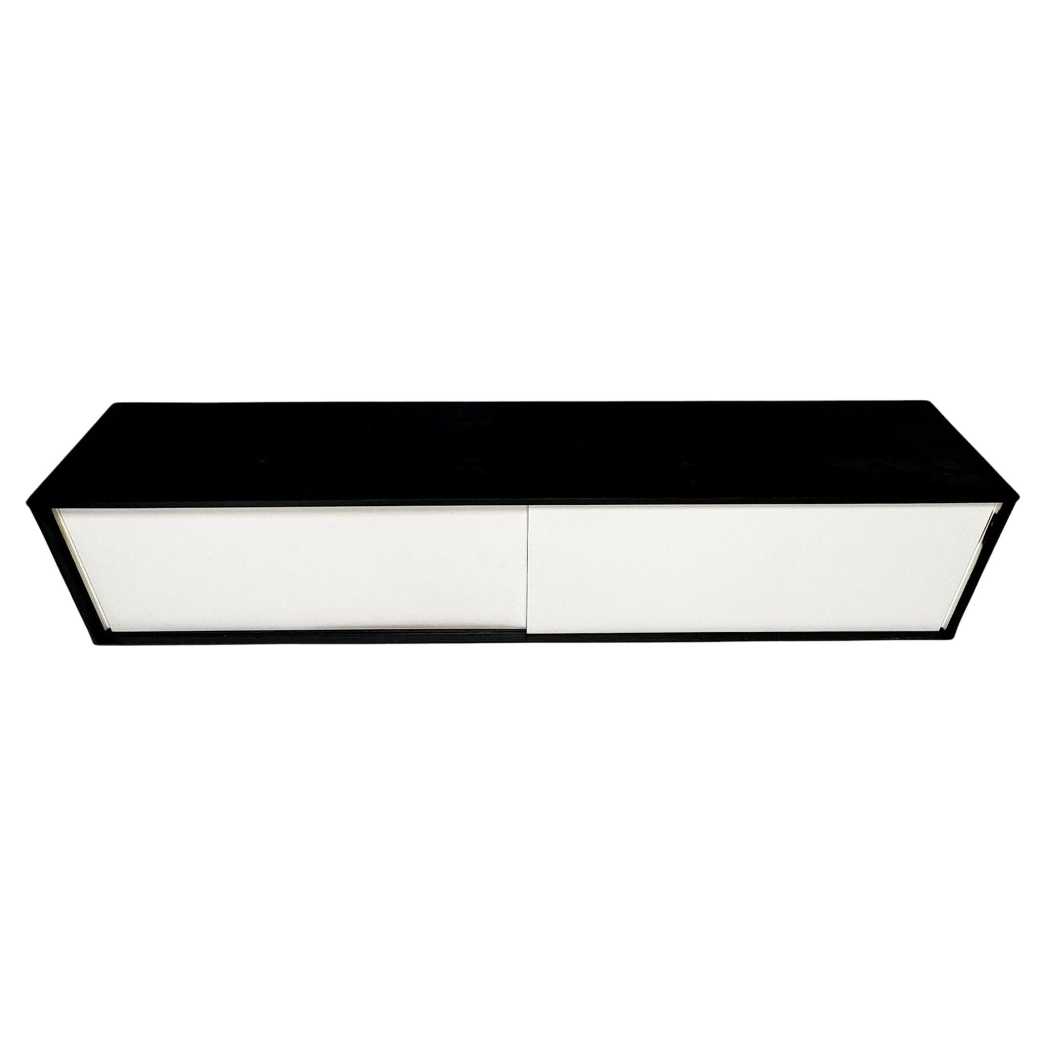Mid-Century Modern KW26 Floating Sideboard by Martin Visser for 't Spectrum For Sale