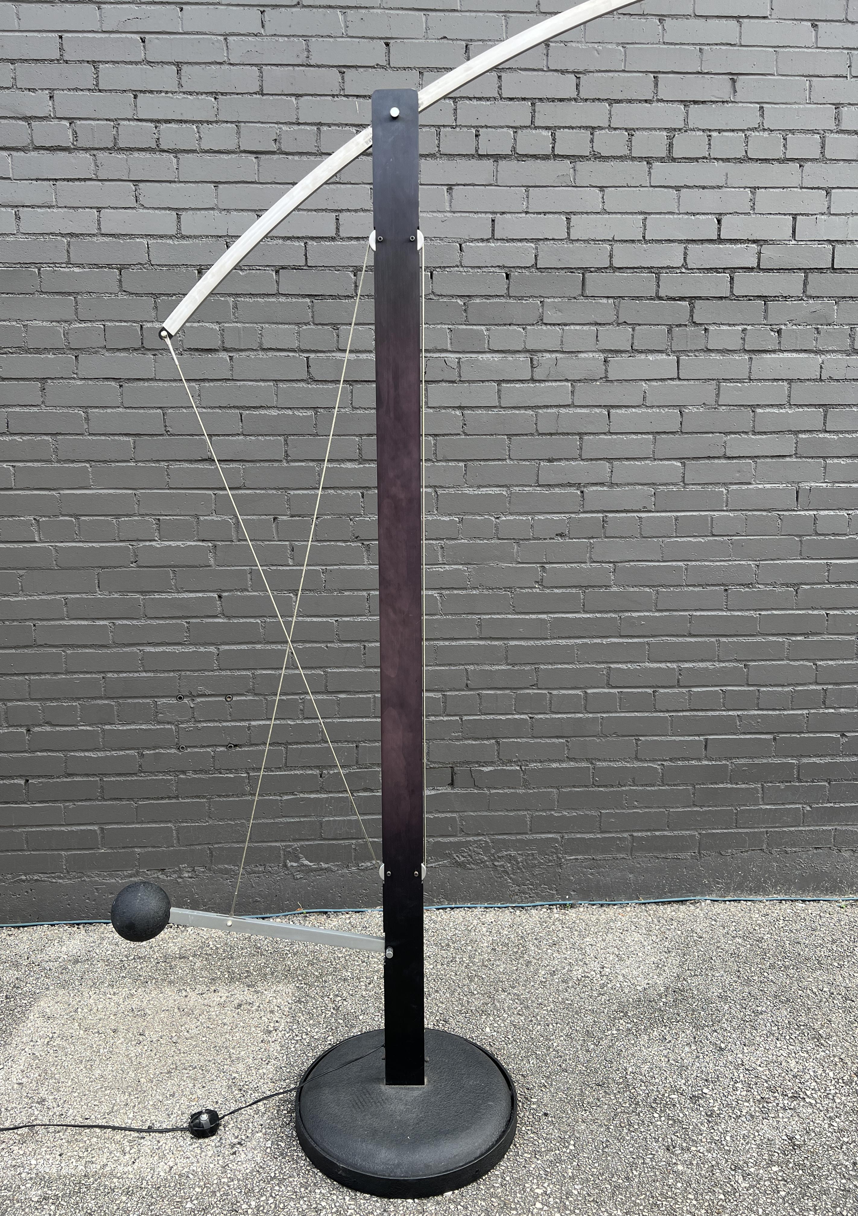 Mid-Century Modern L' Arc Lamp by Robert Sonneman Adjustable Height Rotational For Sale 4
