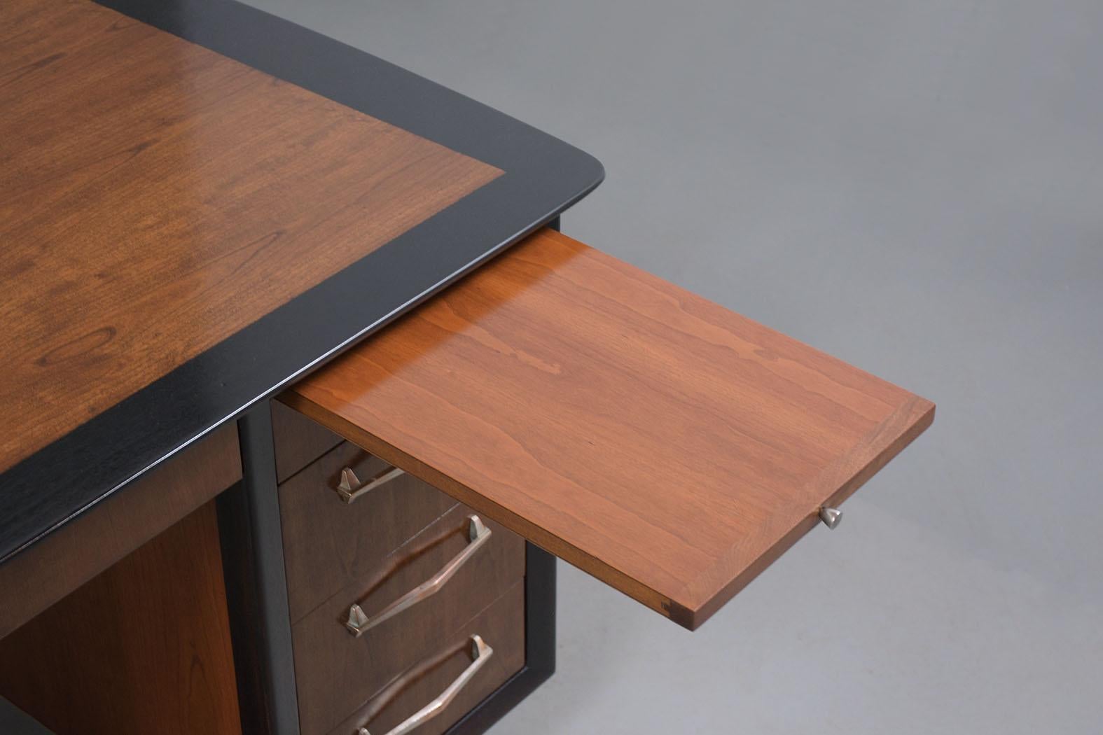 Mid-Century Modern L-Shape Executive Desk 2