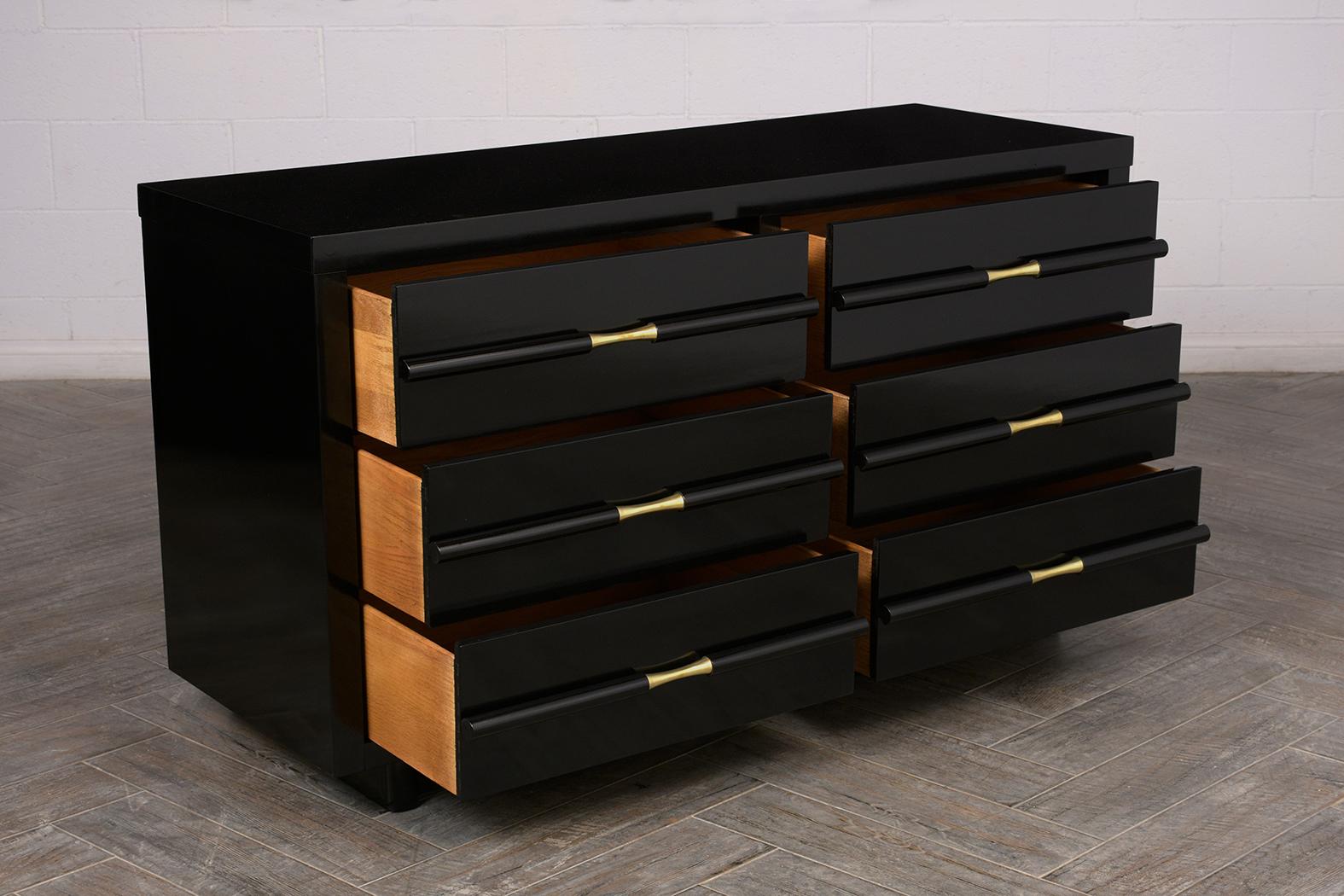 Mid-20th Century Mid-Century Modern Lacquered Chest of Drawers